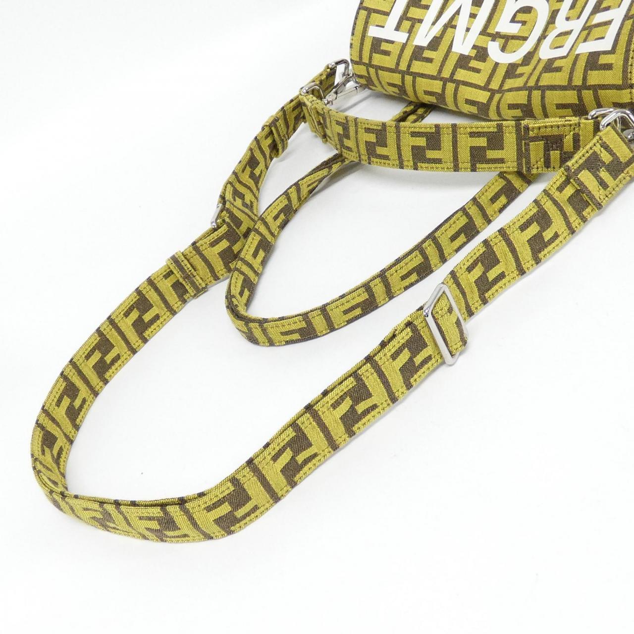 フェンディ バゲット 写真5