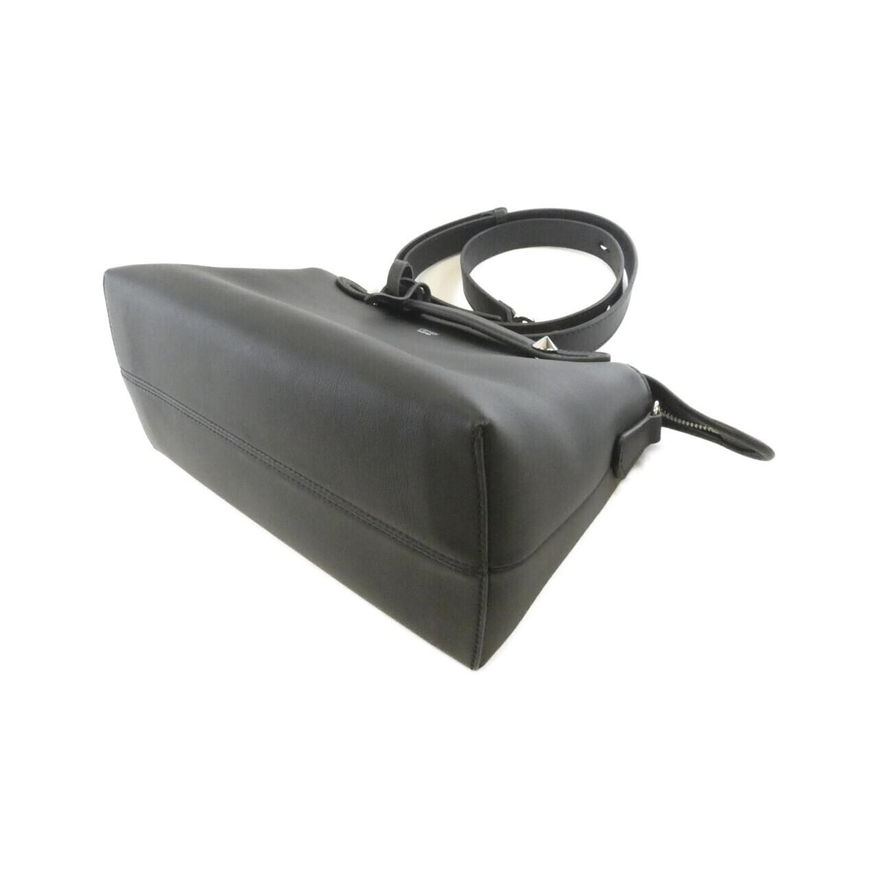 フェンディ バイザウェイ 写真3