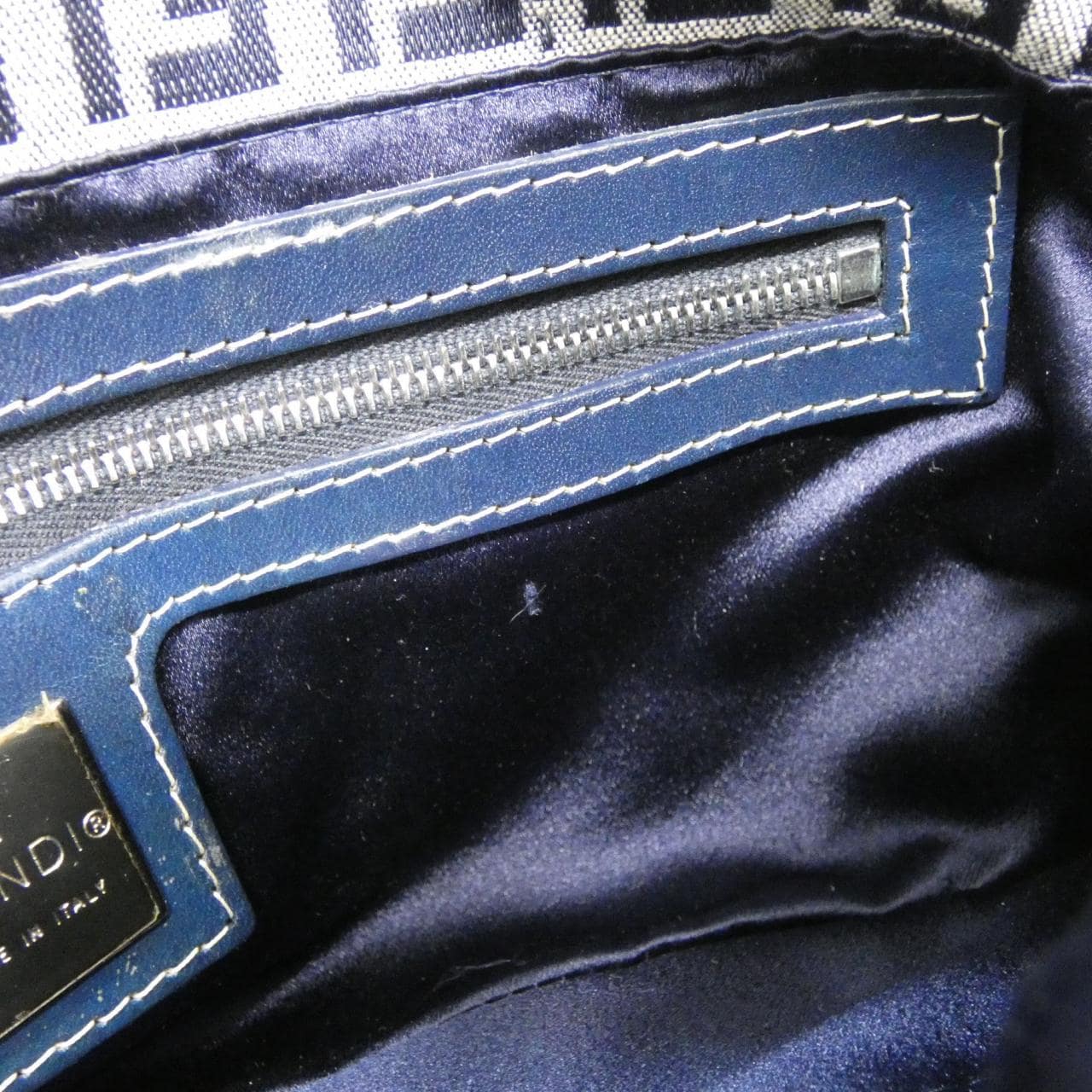 フェンディ バゲット 写真10