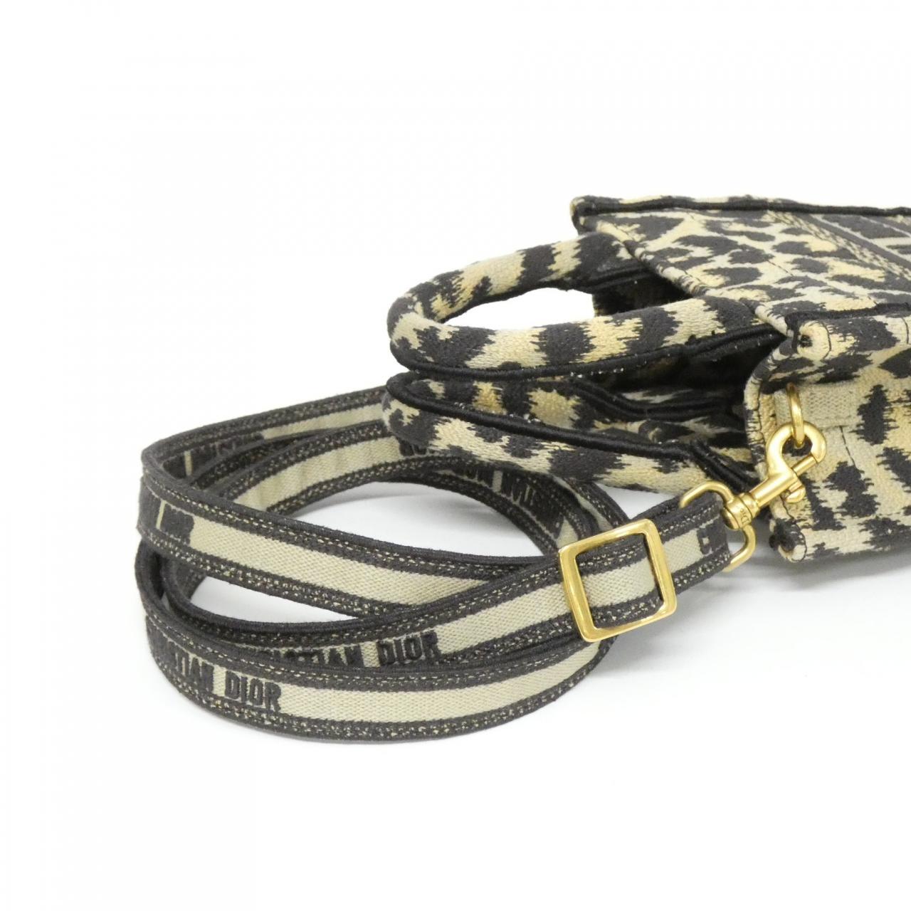 ディオール ブックトート 写真6