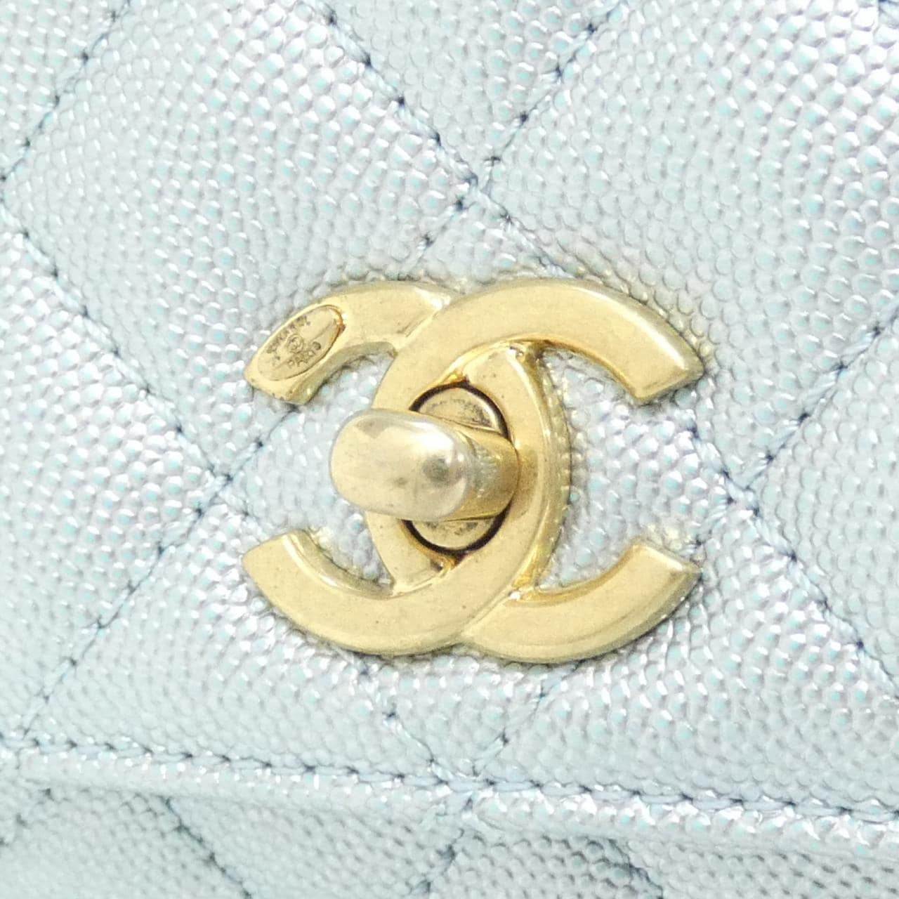 シャネル ココハンドル 写真4