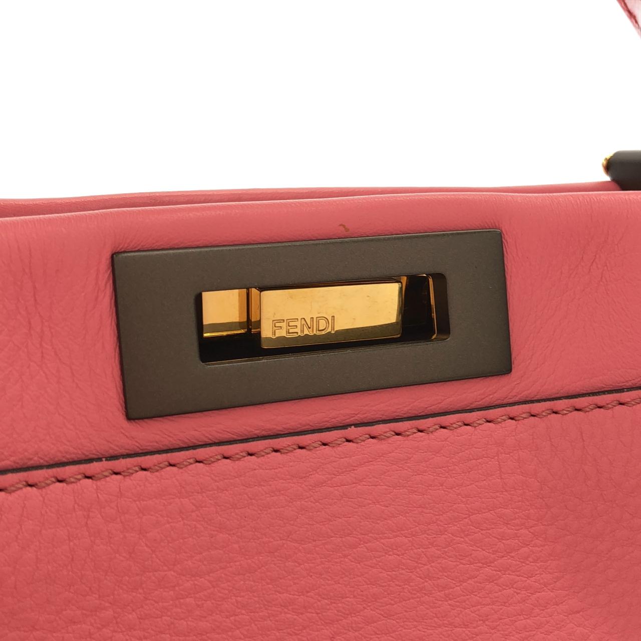 フェンディ ピーカブー 写真4