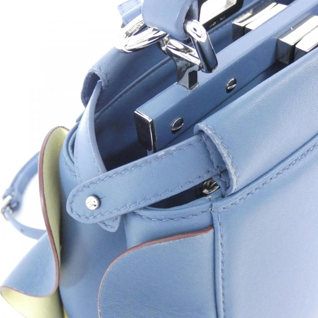 フェンディ ピーカブー 写真5