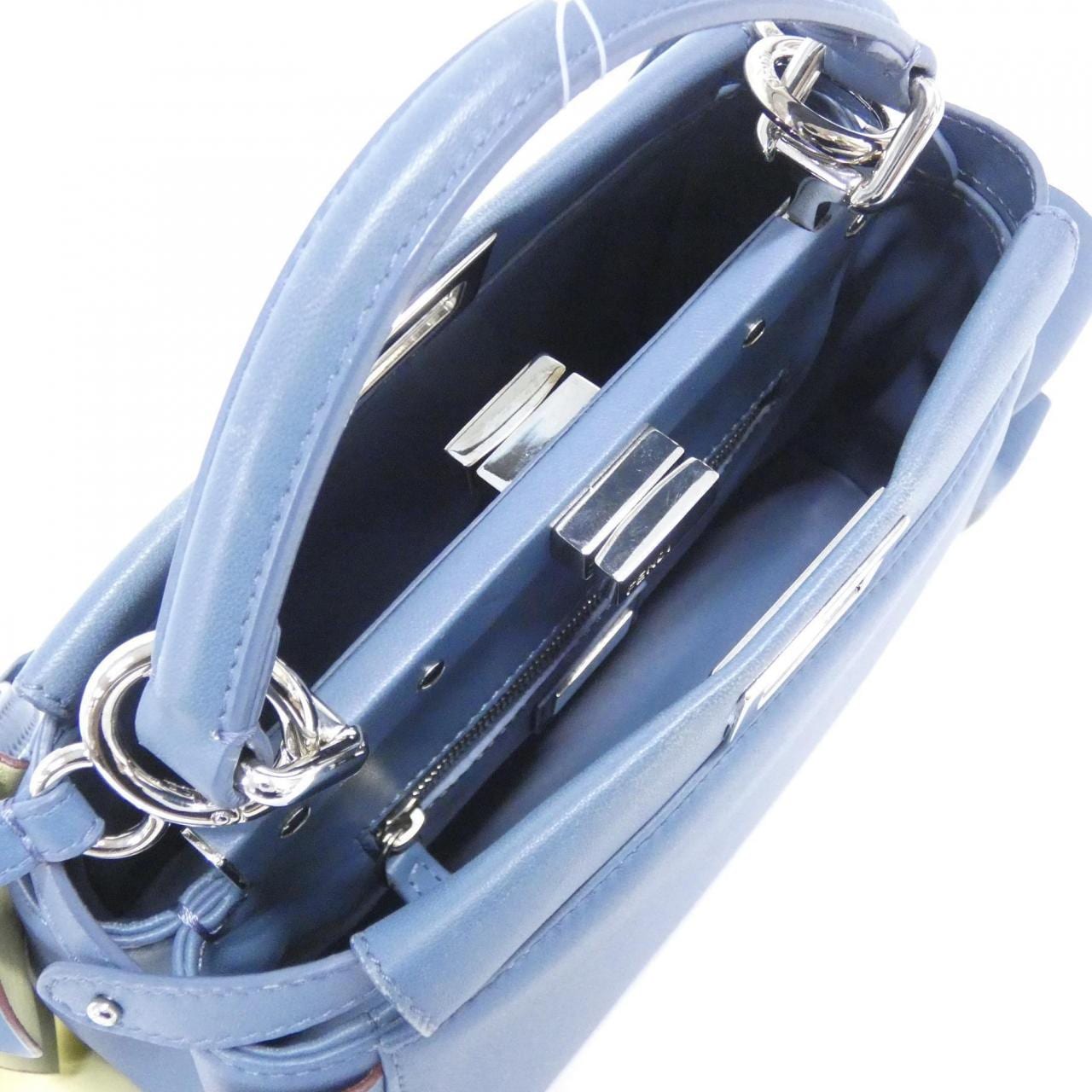 フェンディ ピーカブー 写真8