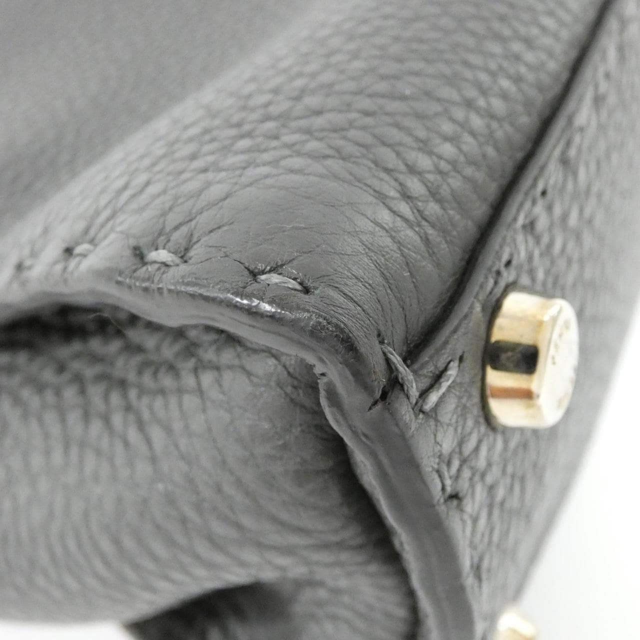 フェンディ ピーカブー 写真3