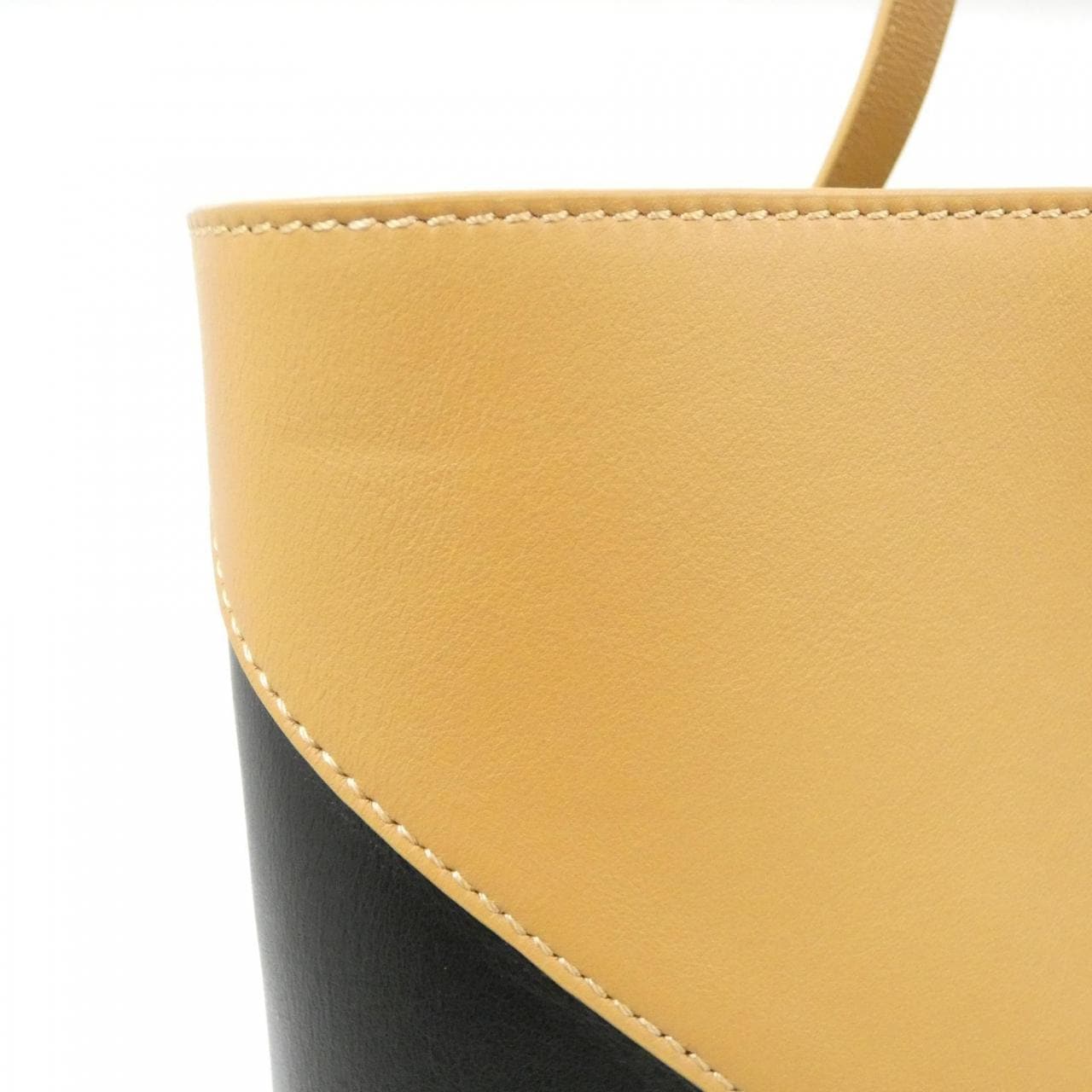 ロエベ パズル 写真6