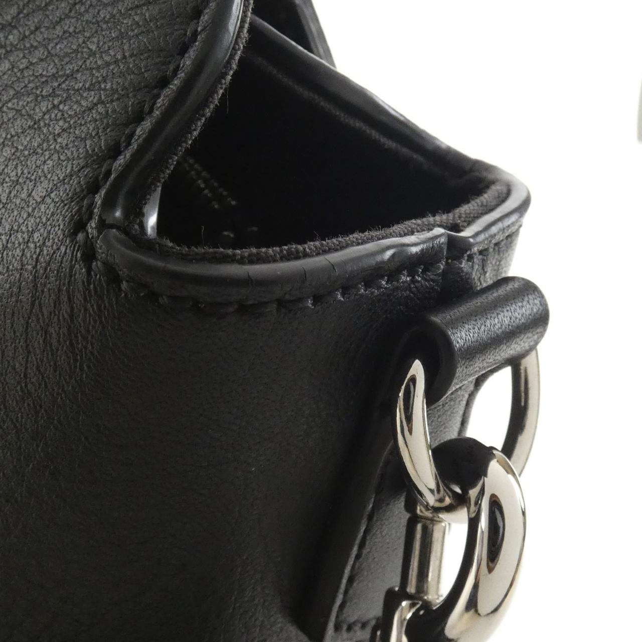 フェンディ バイザウェイ 写真5