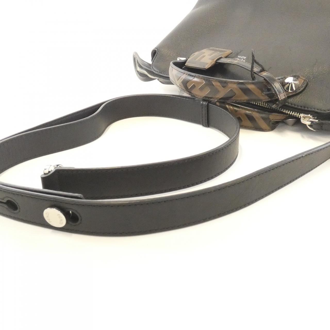 フェンディ バイザウェイ 写真6