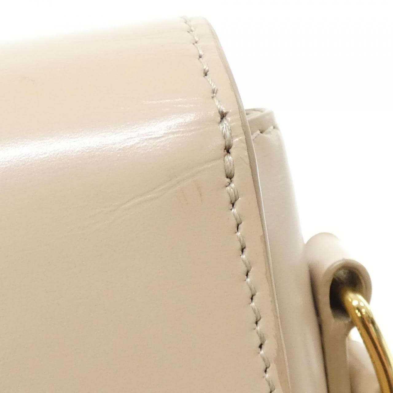 セリーヌ トリオンフ 写真4