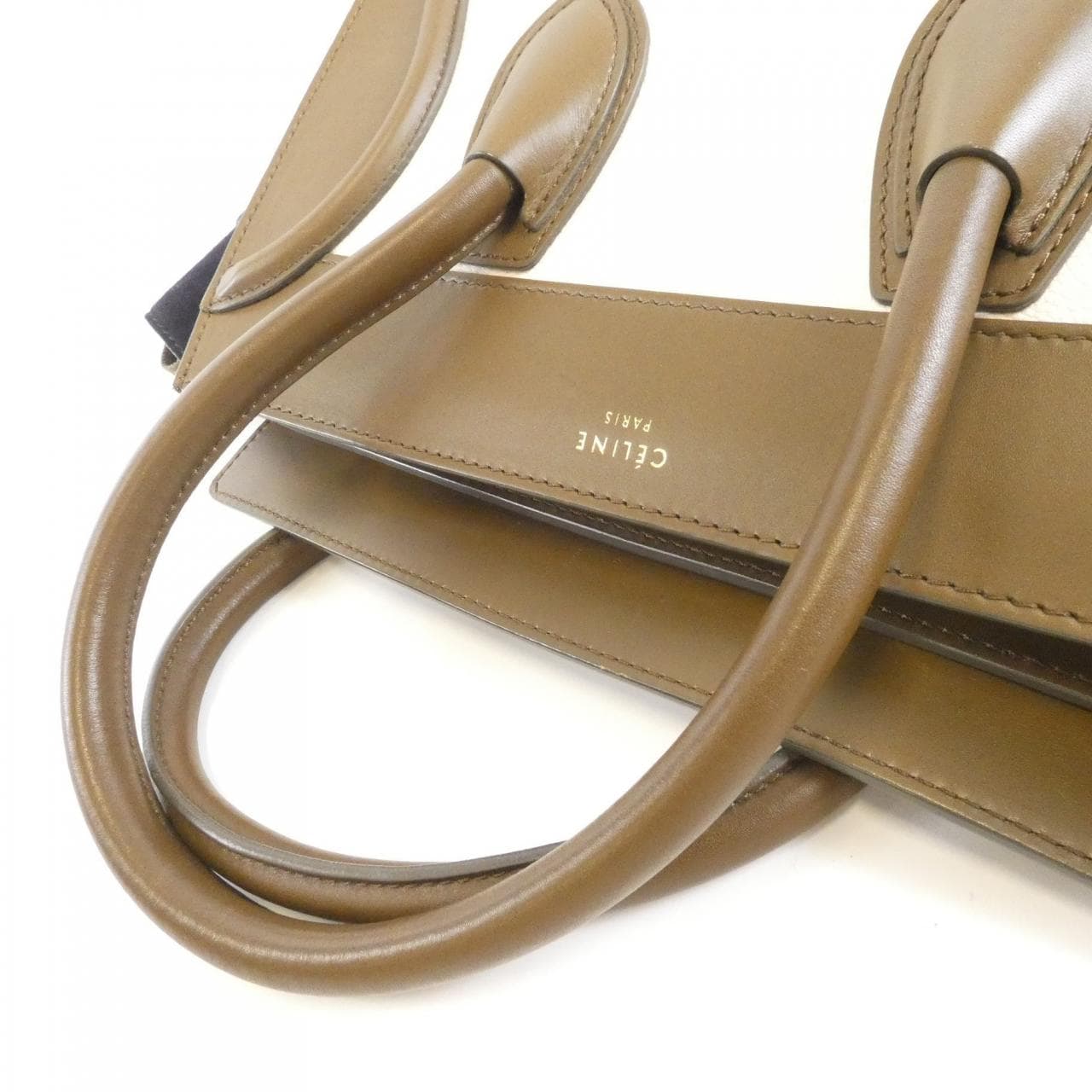 セリーヌ ラゲージ ナノ 写真7