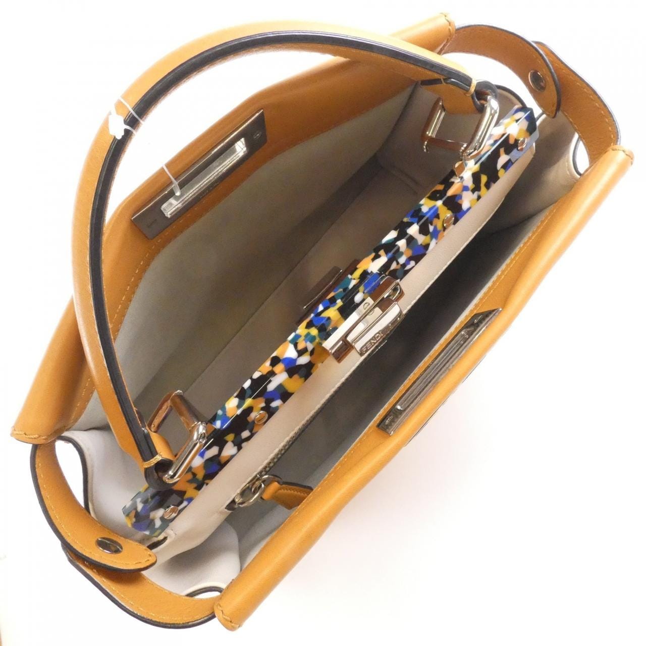 フェンディ ピーカブー 写真10