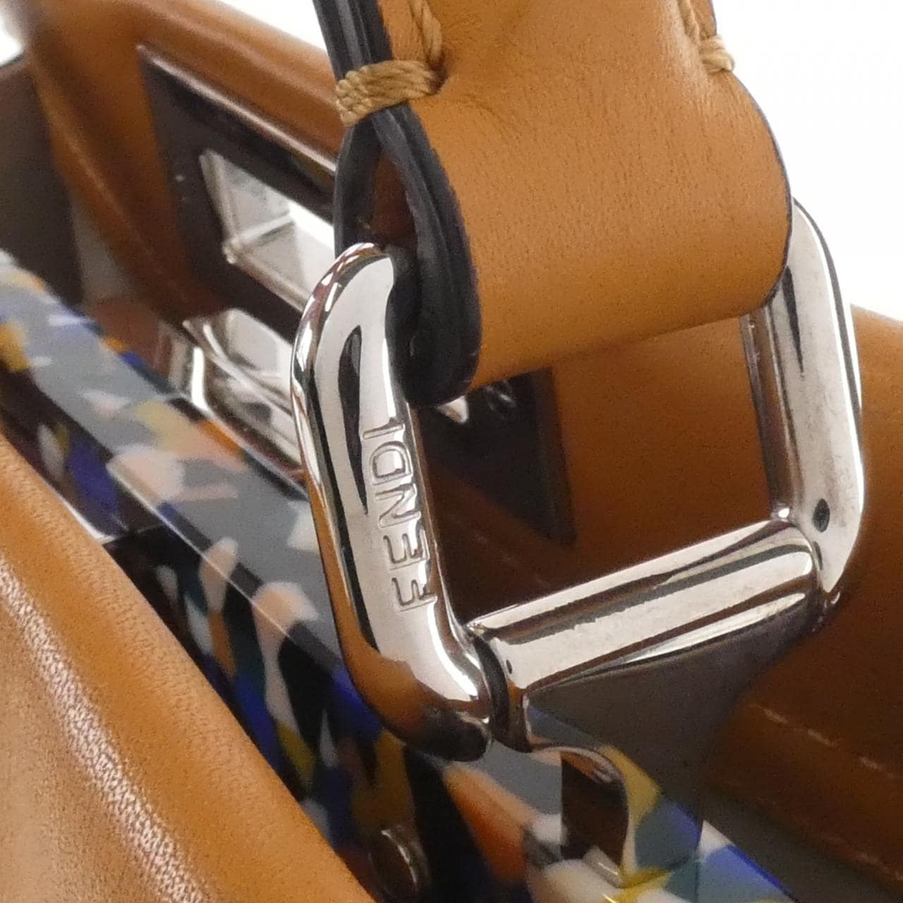 フェンディ ピーカブー 写真5