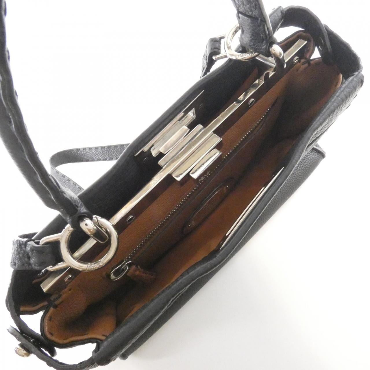 フェンディ ピーカブー 写真8