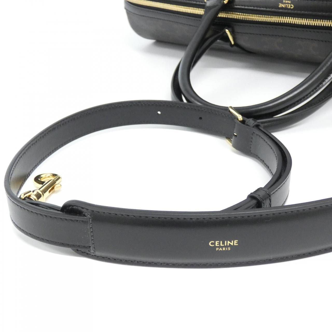 セリーヌ トリオンフ 写真5