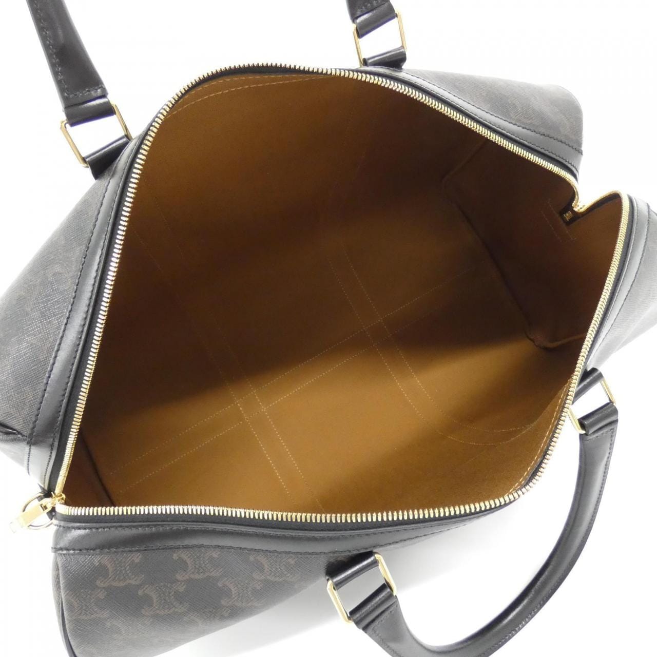 セリーヌ トリオンフ 写真6