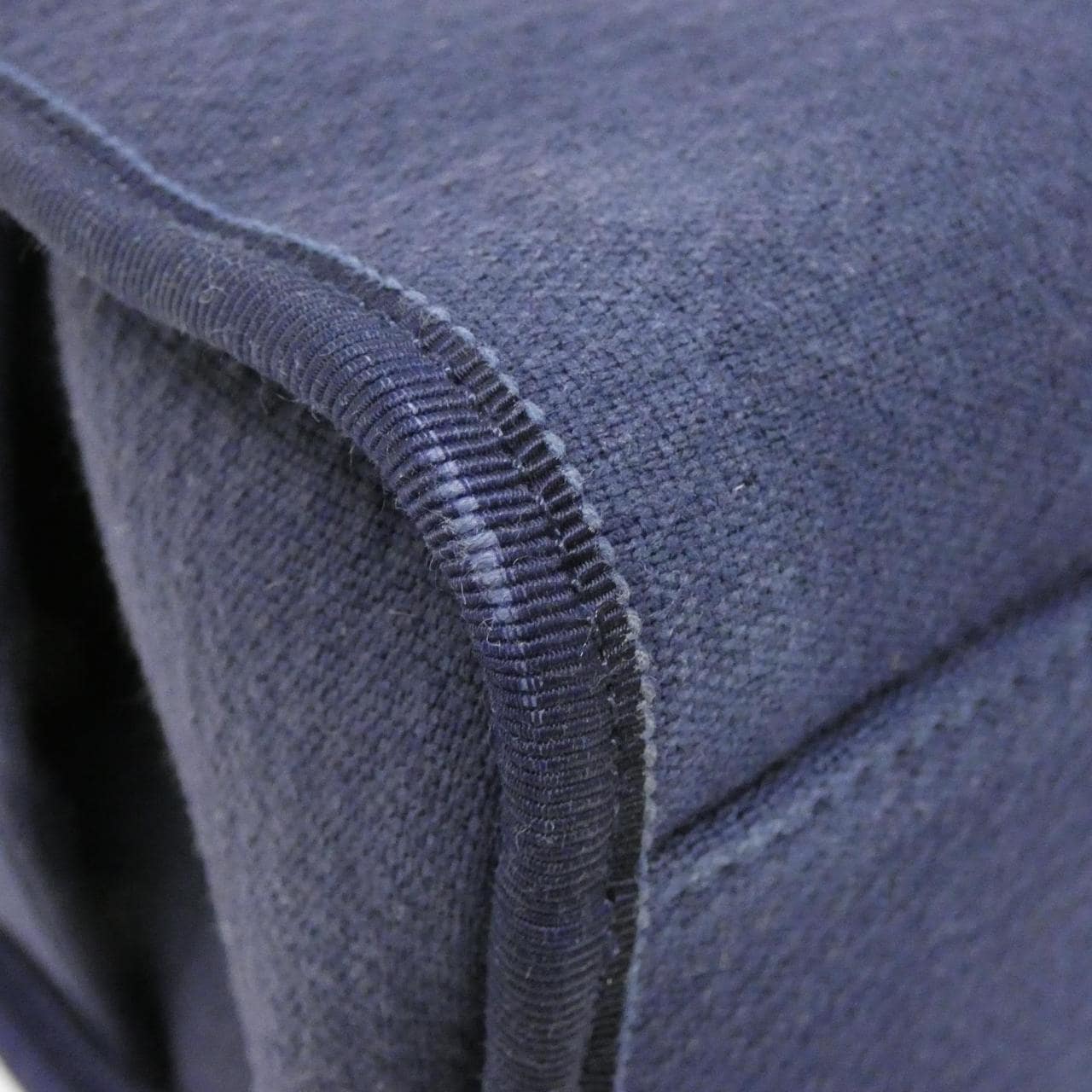 シャネル ドーヴィル 写真3