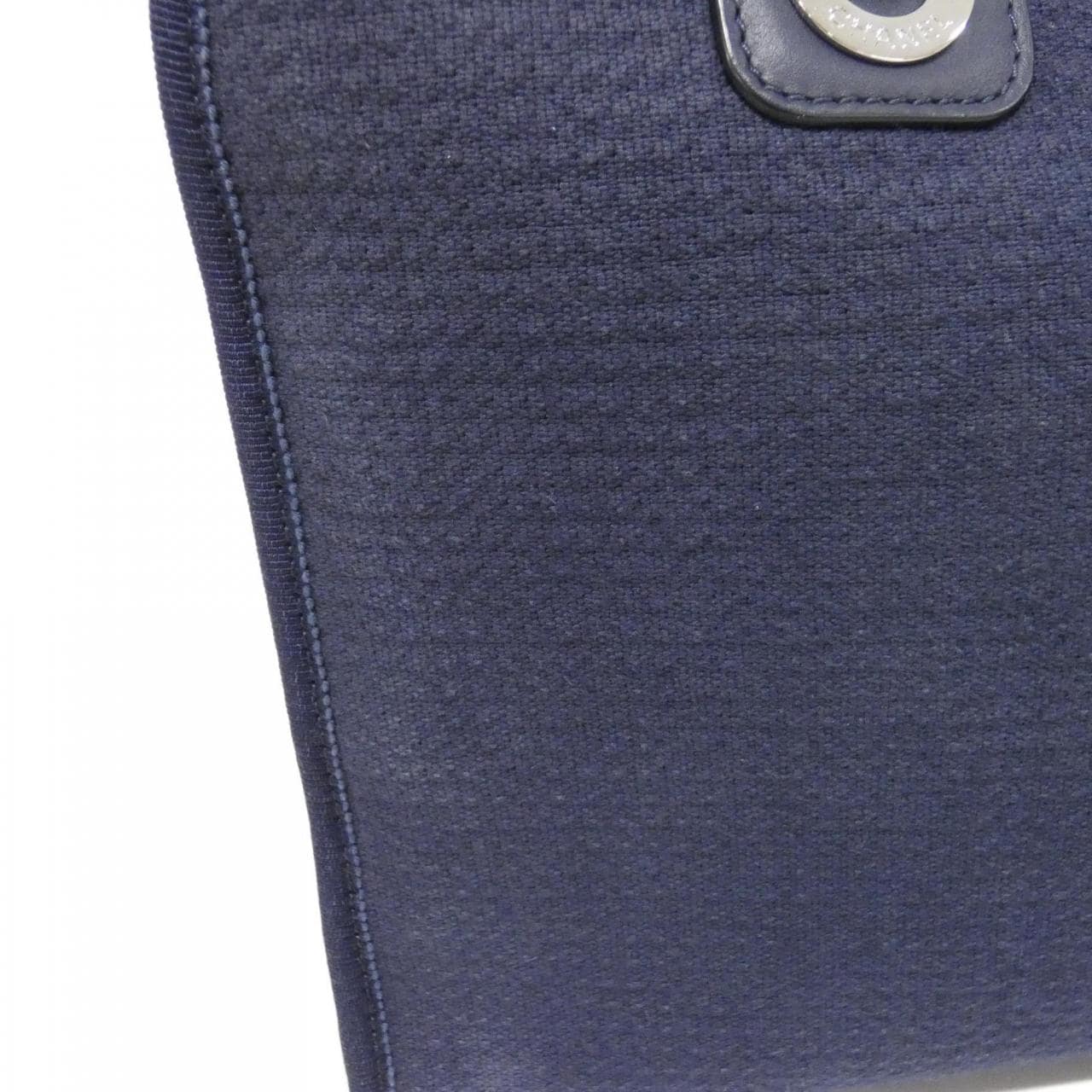 シャネル ドーヴィル 写真4