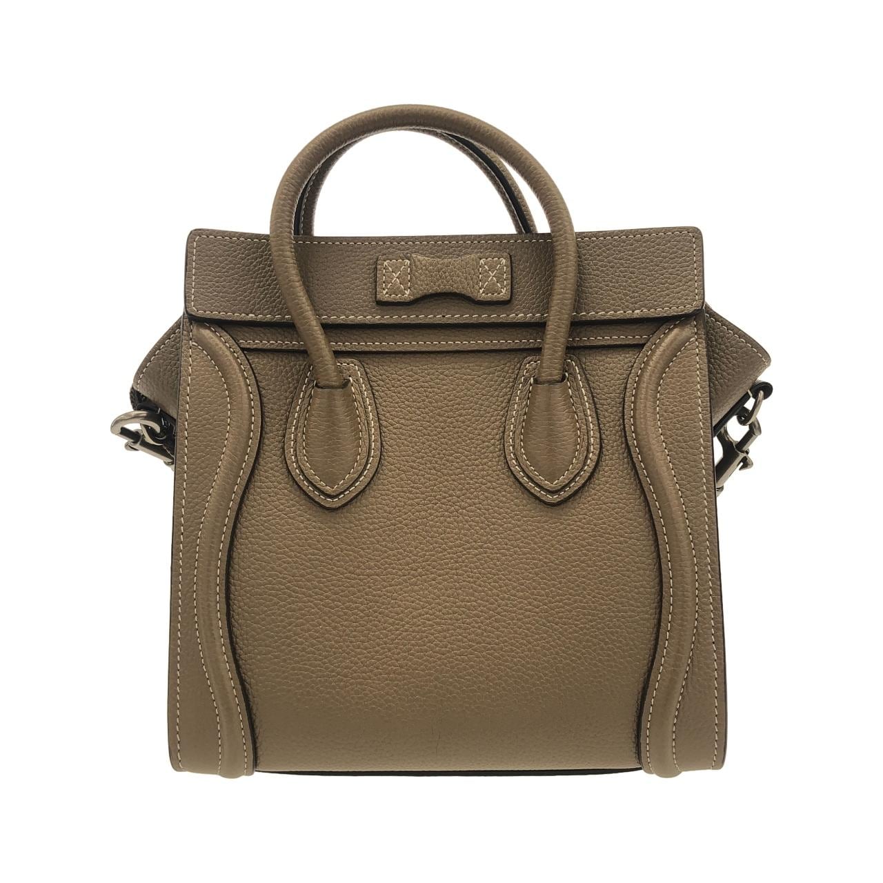 セリーヌ ラゲージ ナノ 写真2