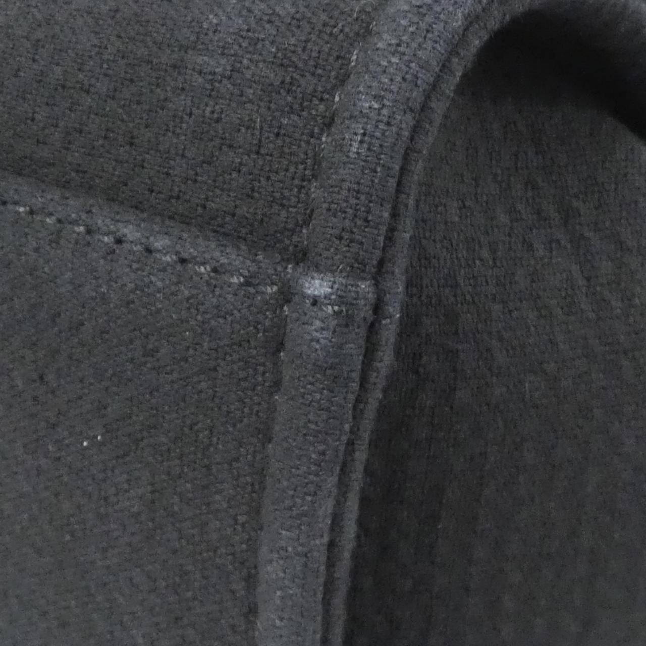 シャネル ドーヴィル 写真3