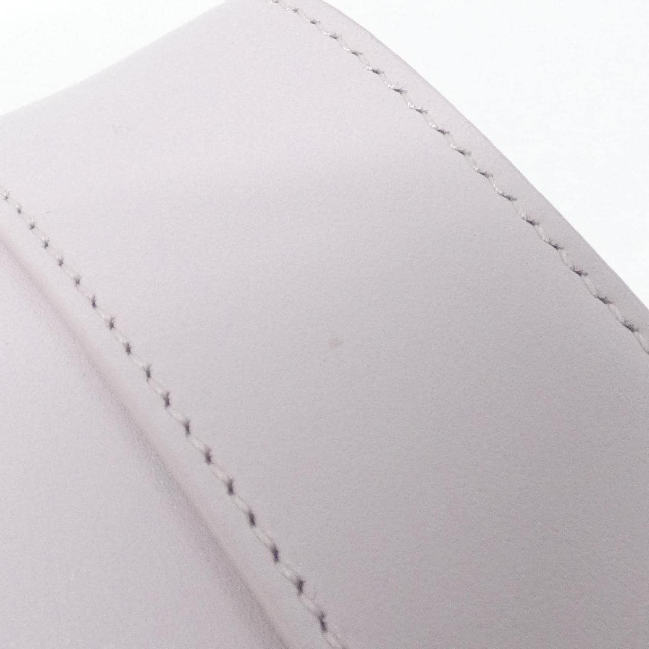 セリーヌ トリオンフ 写真5