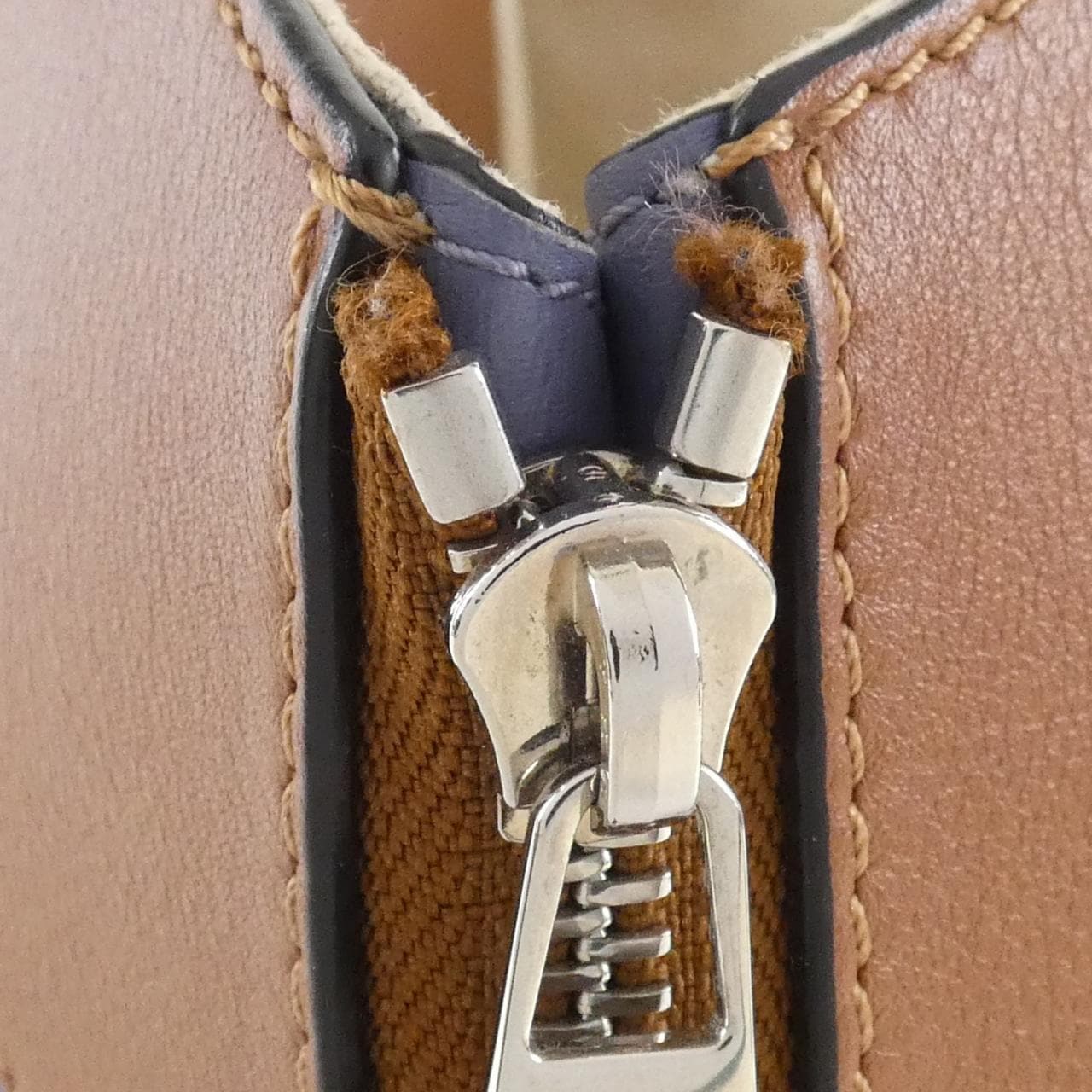 ロエベ ハンモック 写真5