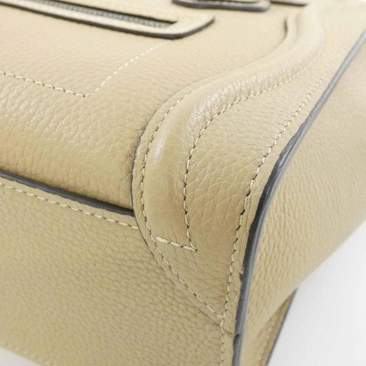 セリーヌ ラゲージ ナノ 写真3