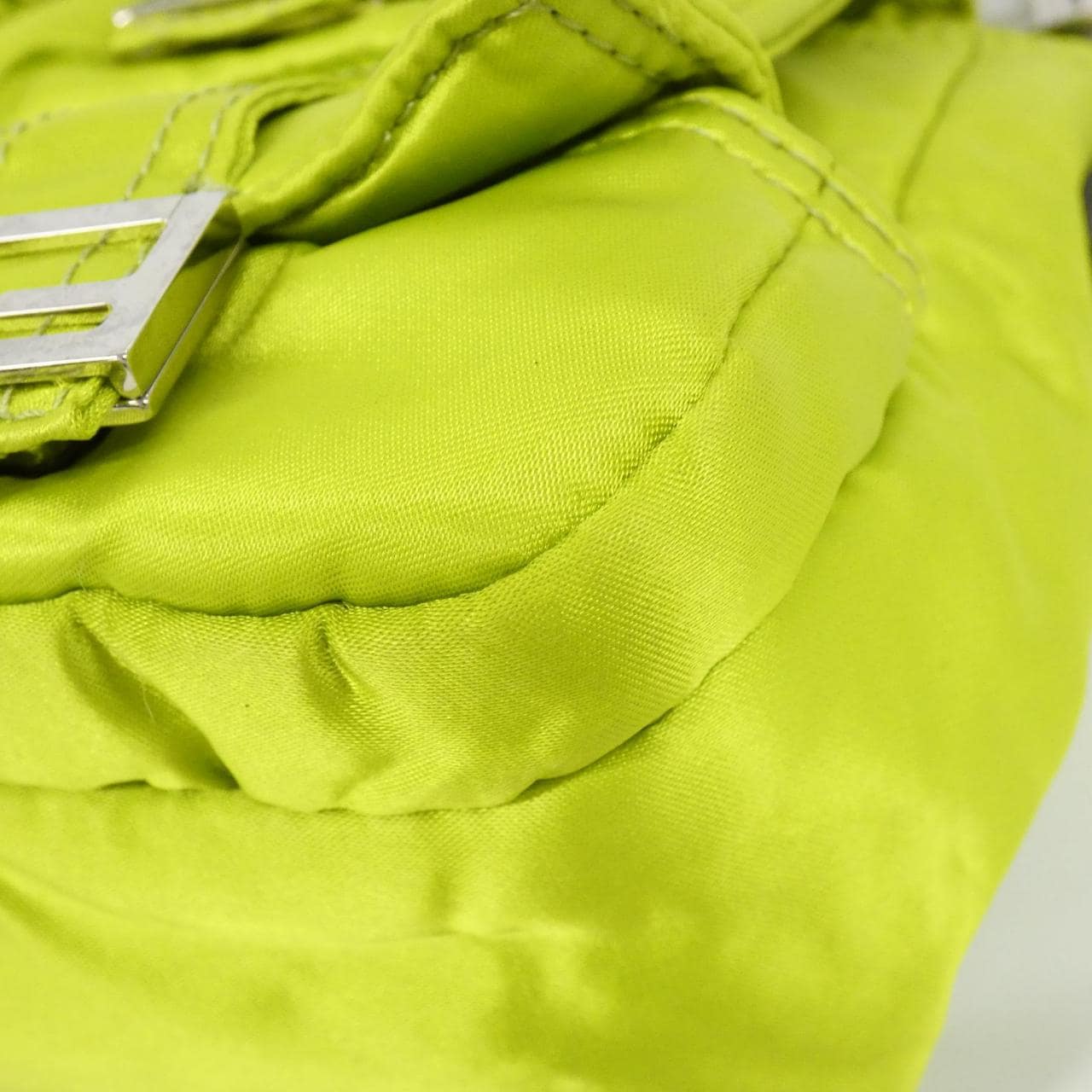 フェンディ バゲット 写真3