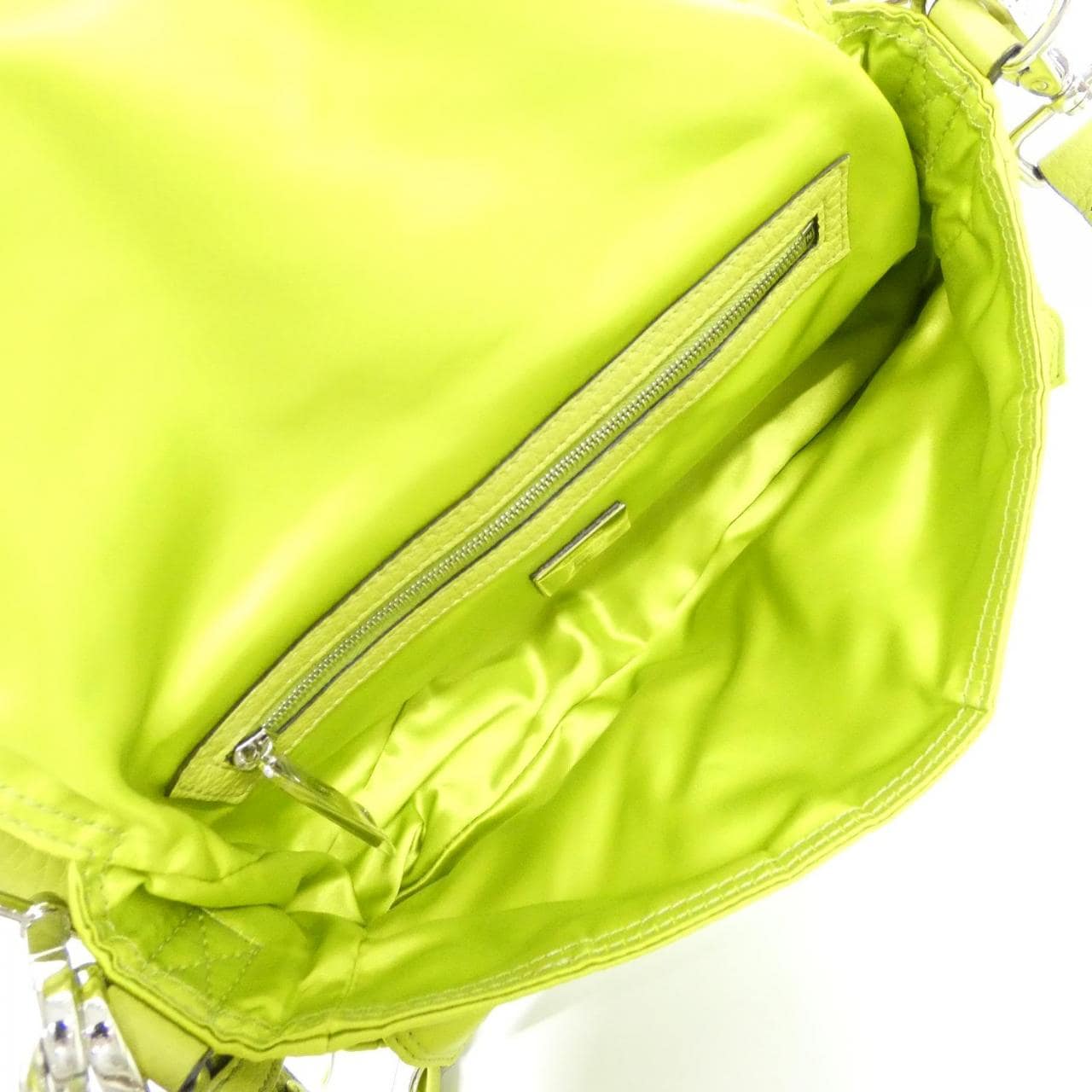 フェンディ バゲット 写真9