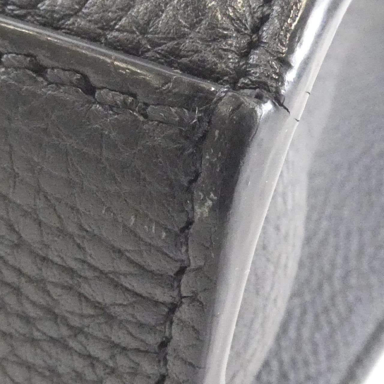 フェンディ ピーカブー 写真4