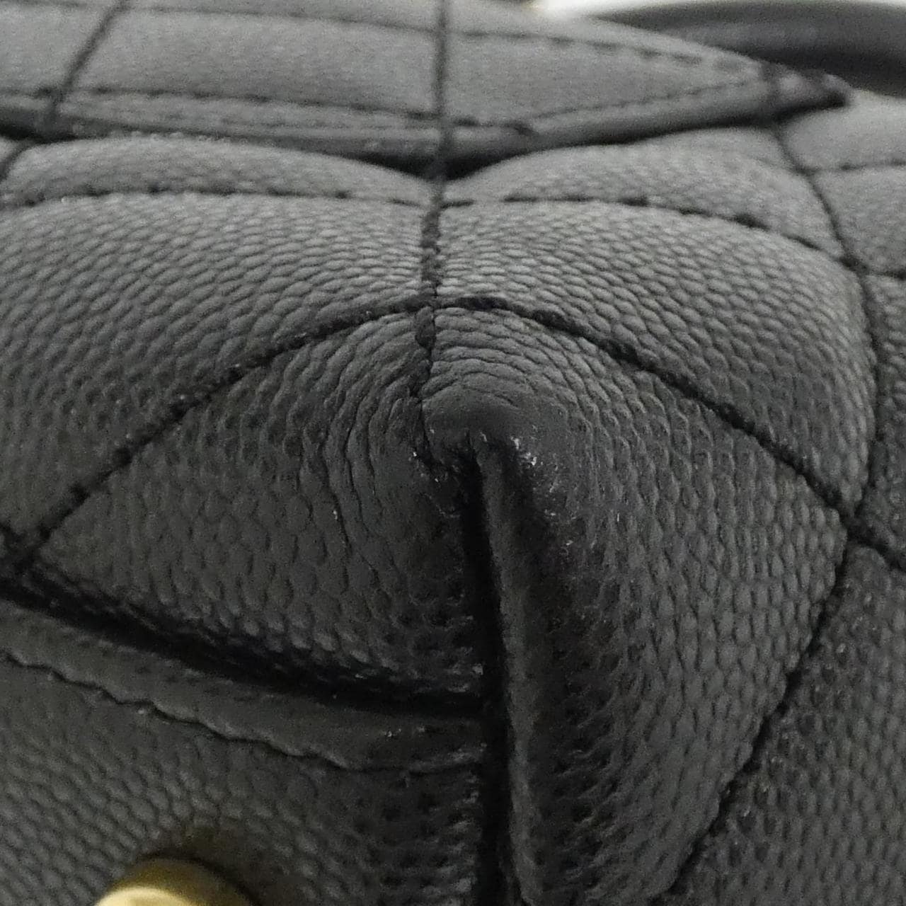 シャネル ココハンドル 写真3