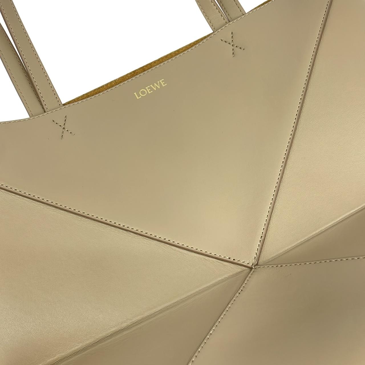 ロエベ パズル 写真4