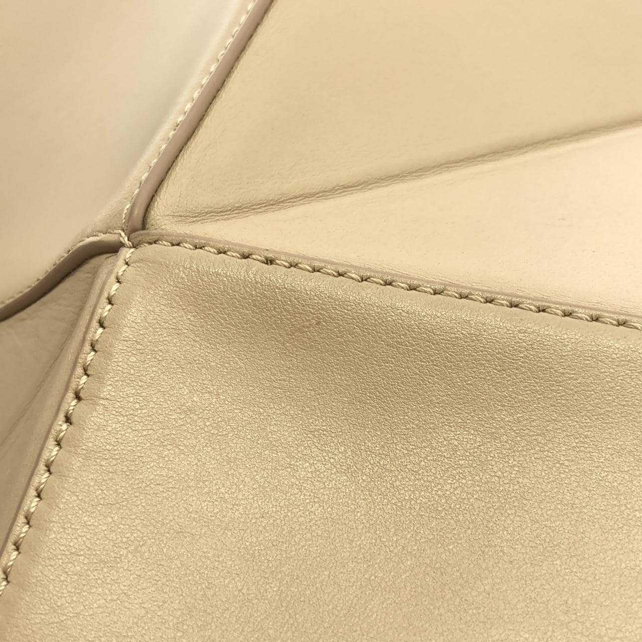 ロエベ パズル 写真5