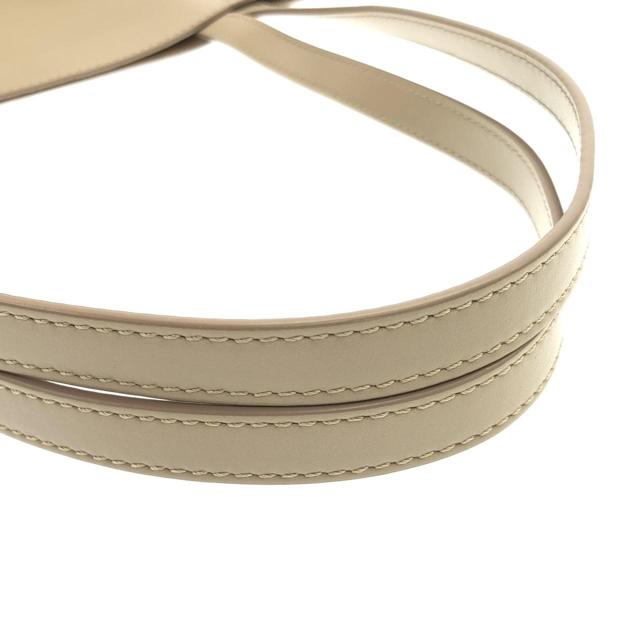 ロエベ パズル 写真7