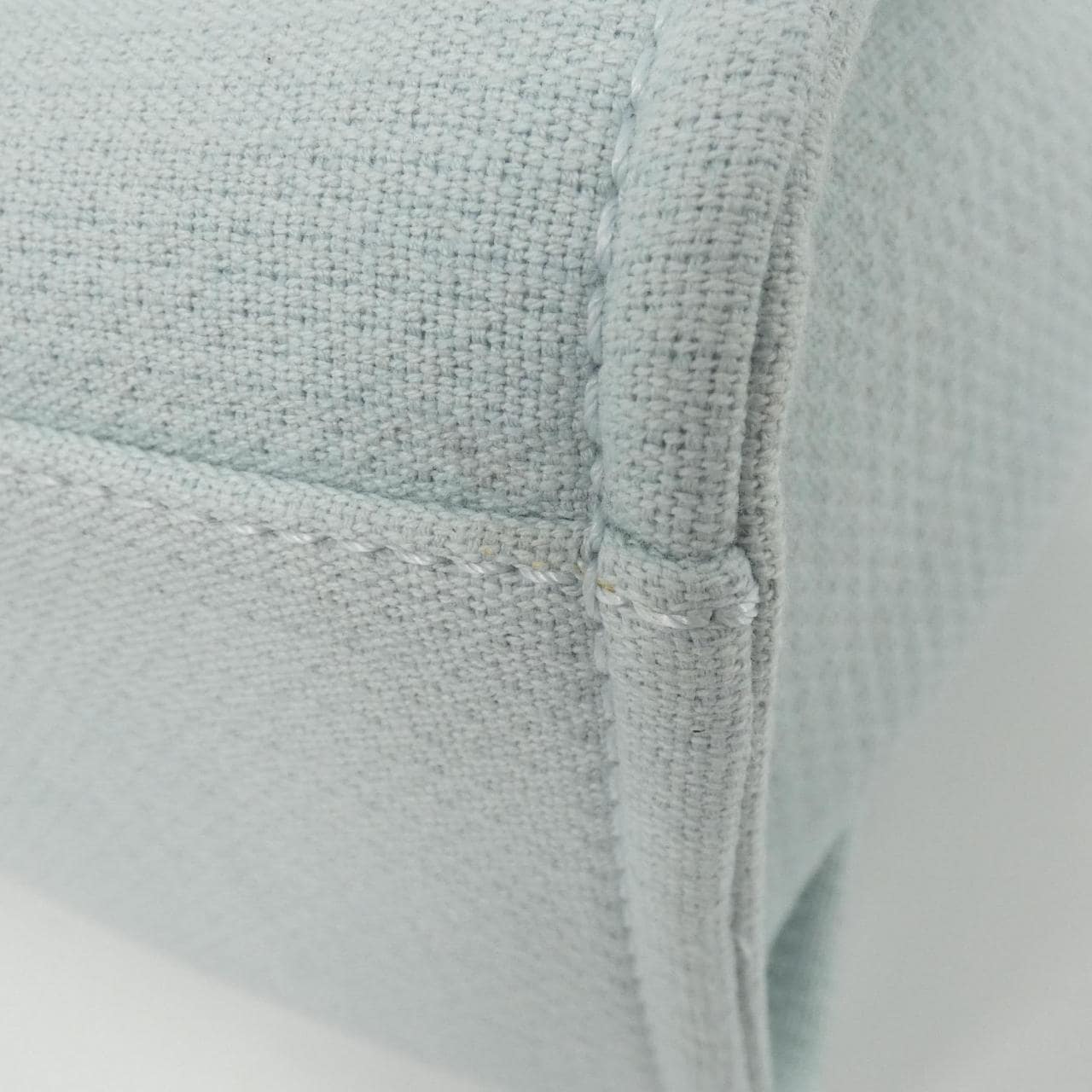 シャネル ドーヴィル 写真3