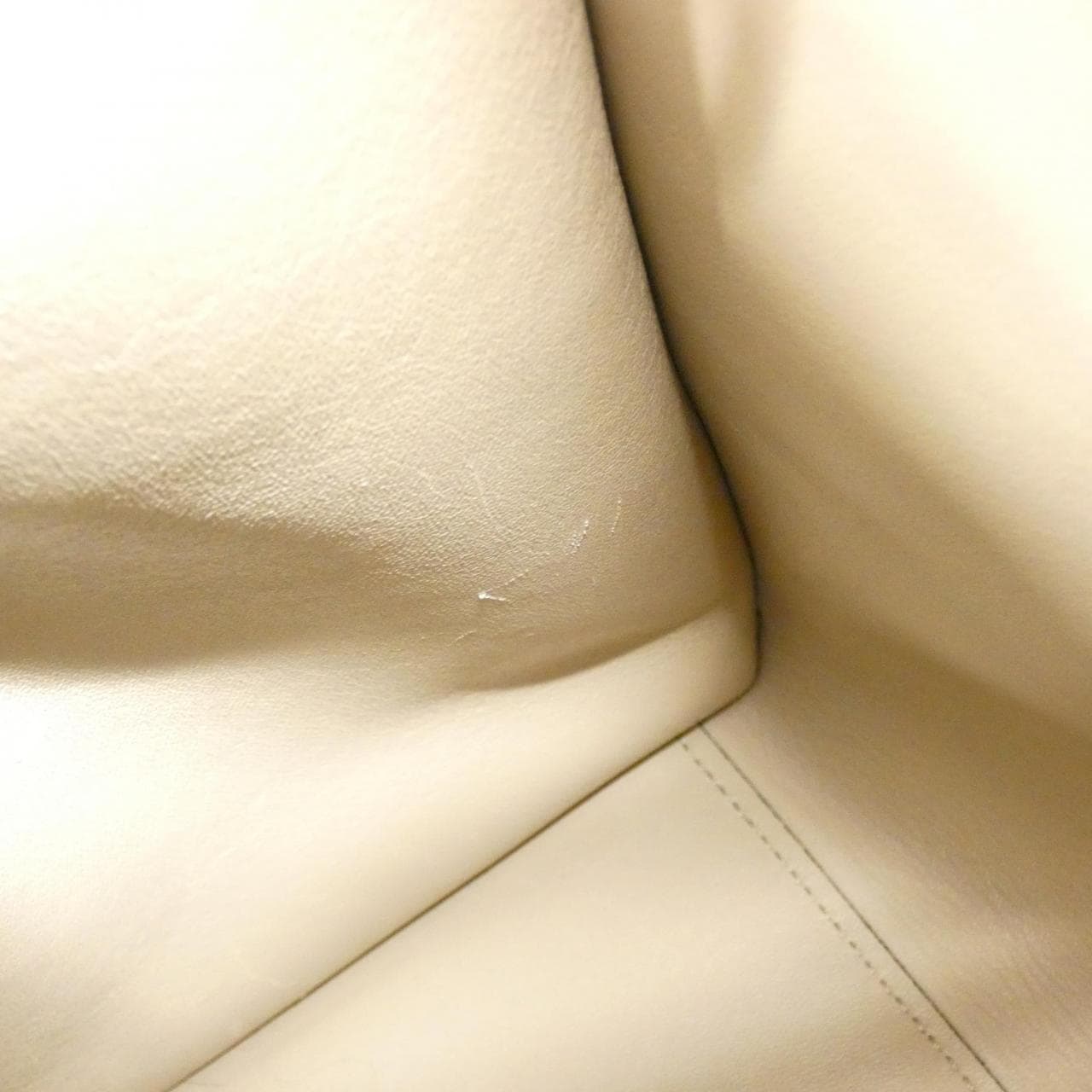 フェンディ ピーカブー 写真10