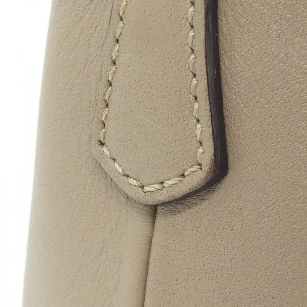 フェンディ バイザウェイ 写真7