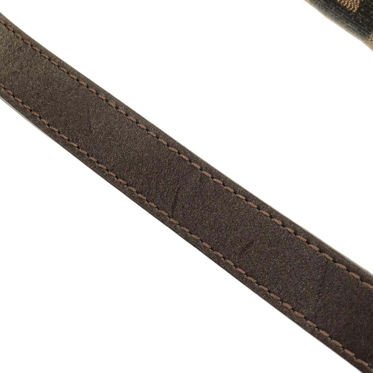 フェンディ バゲット 写真7