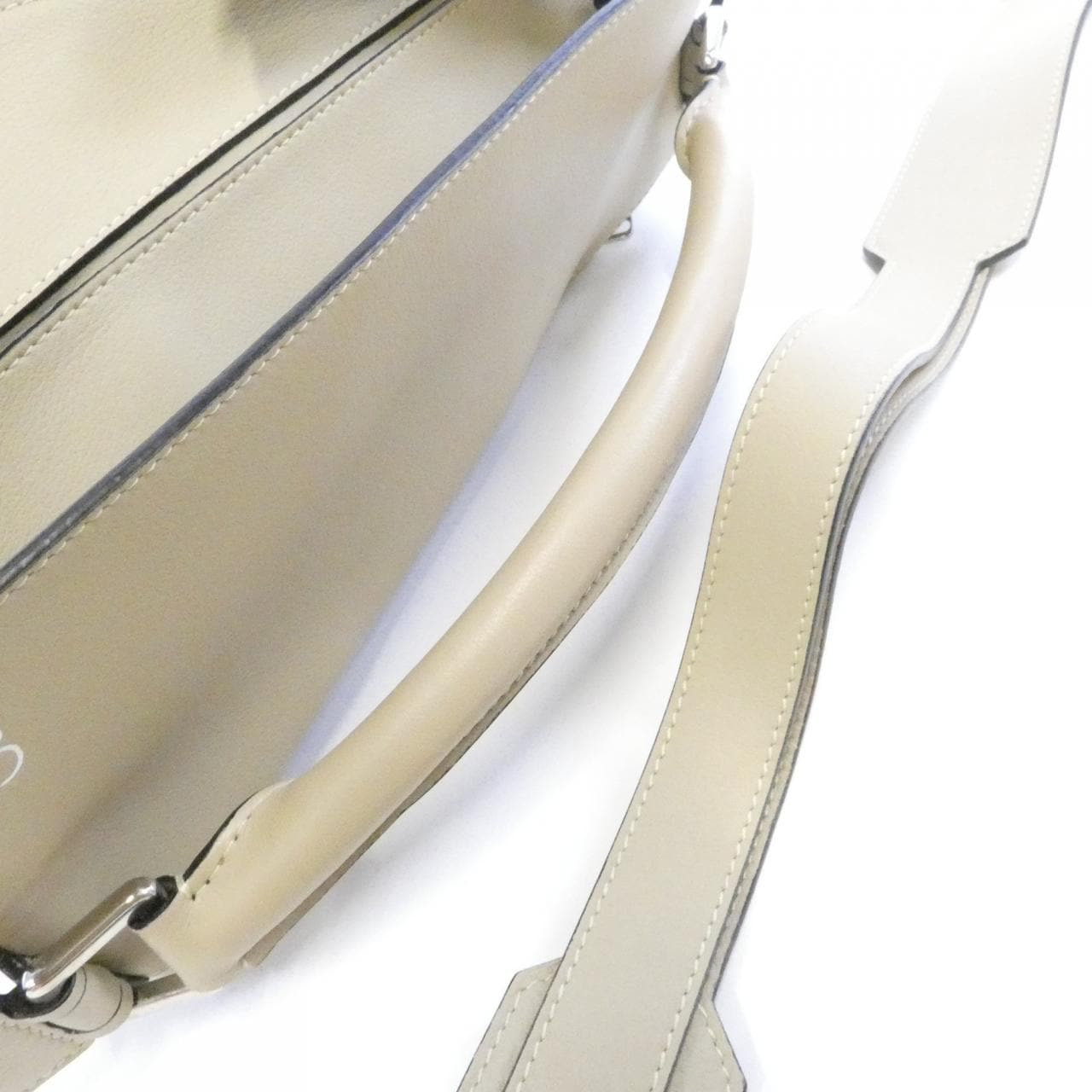 ロエベ パズル 写真6