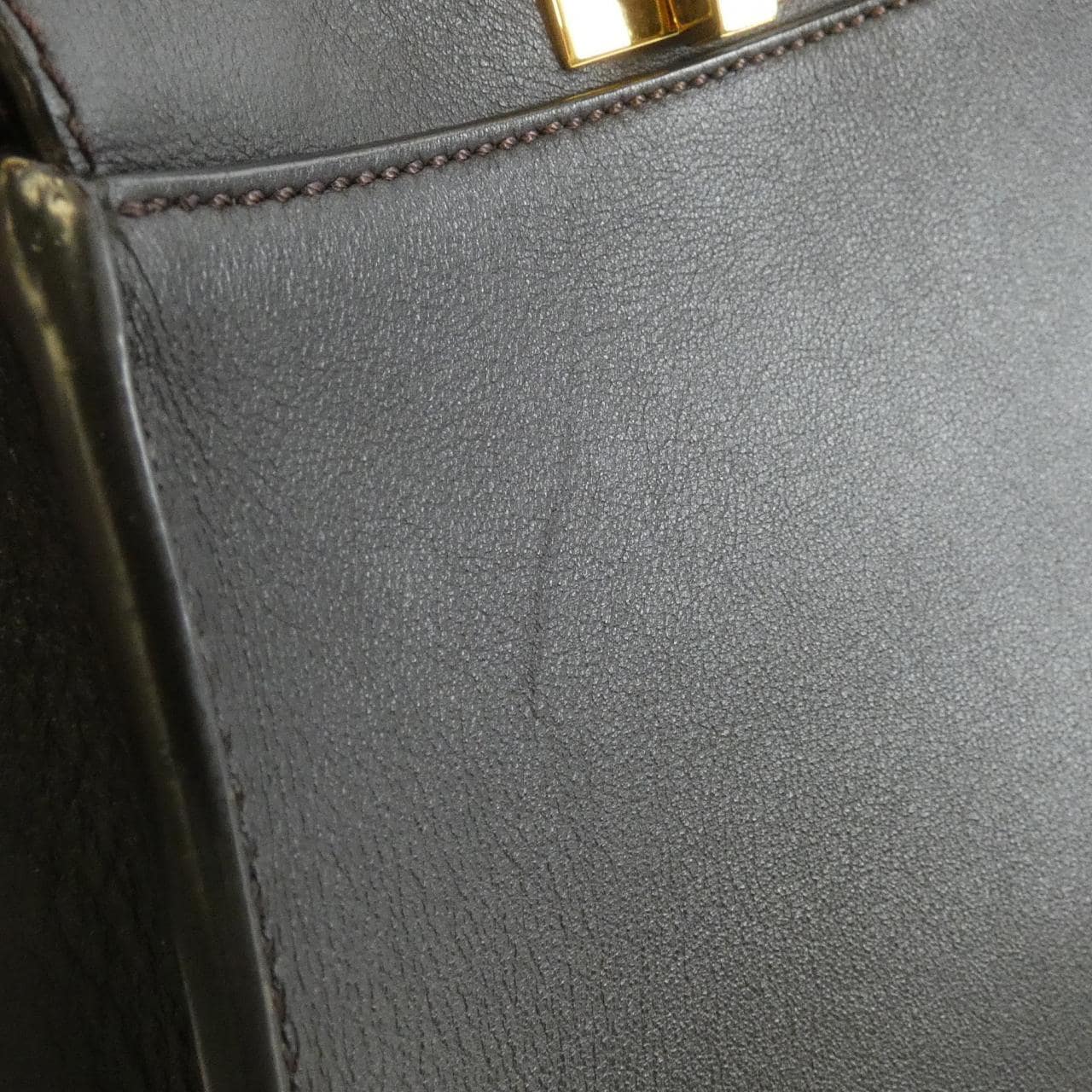 フェンディ ピーカブー 写真3