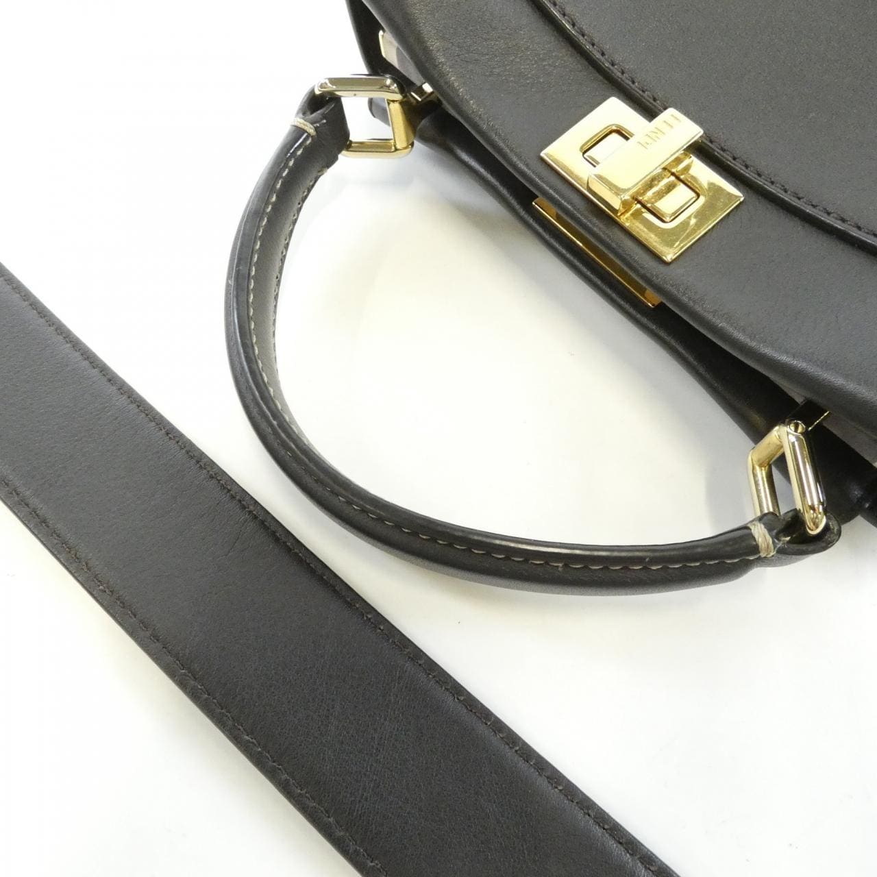 フェンディ ピーカブー 写真6