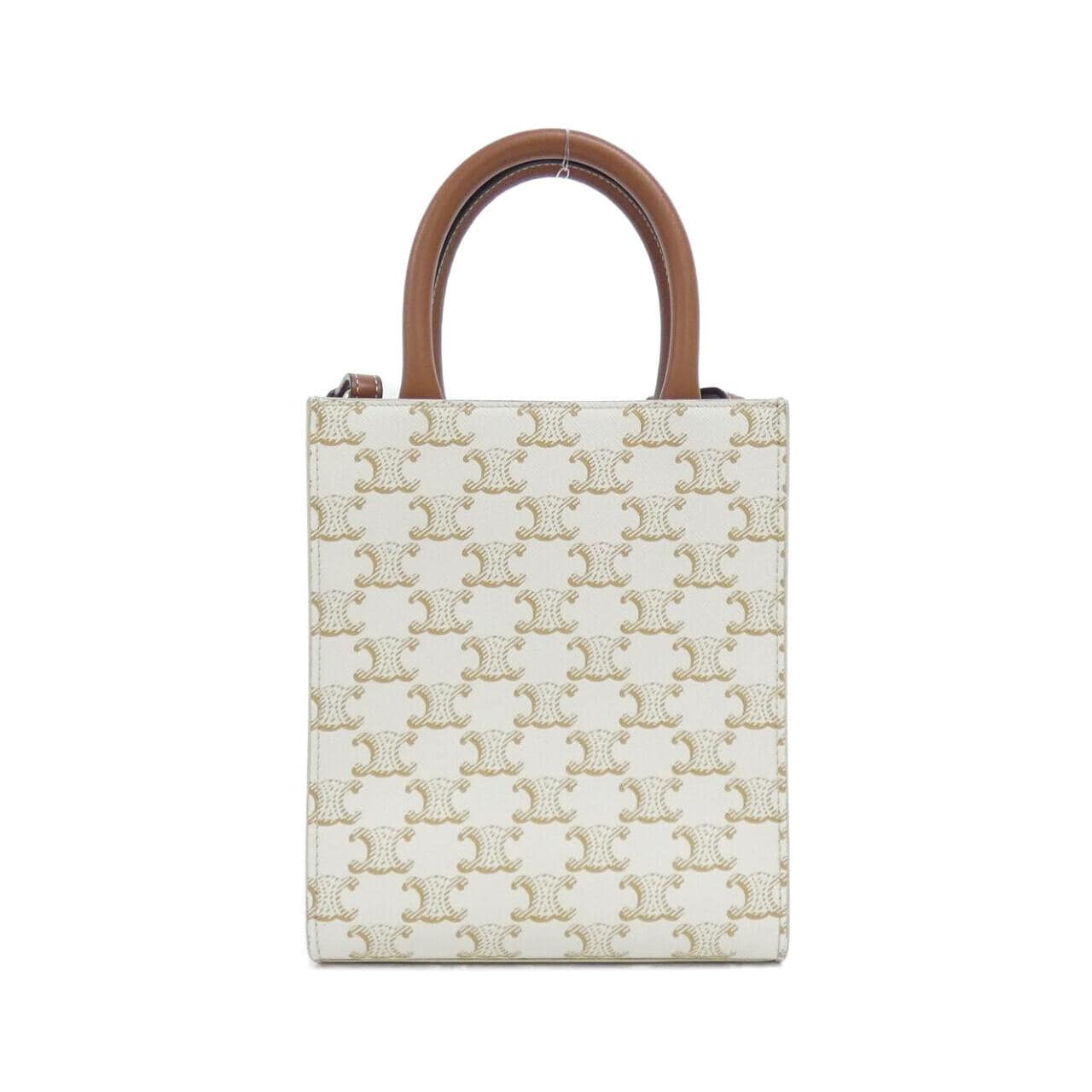 セリーヌ トリオンフ 写真2