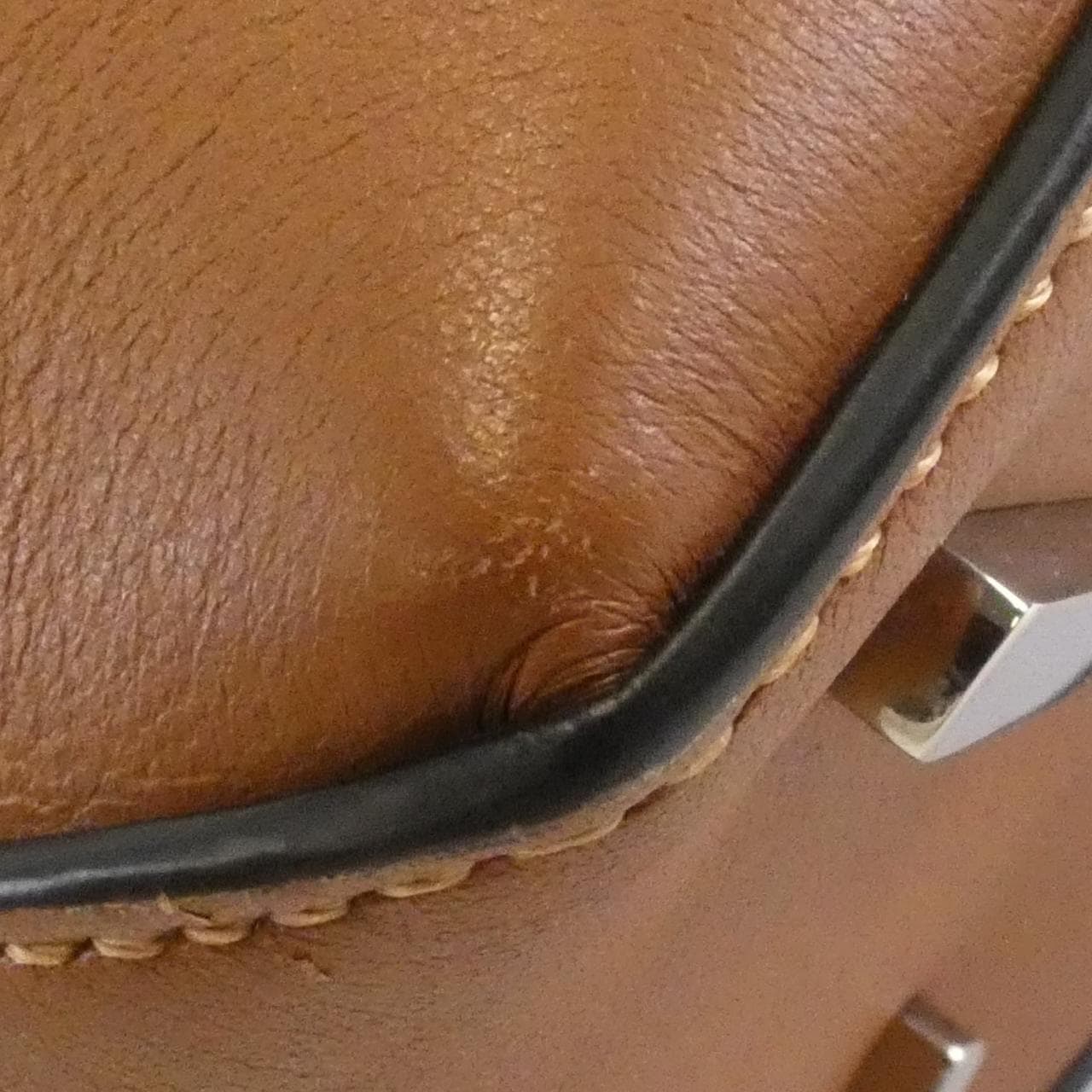 ロエベ パズル 写真4