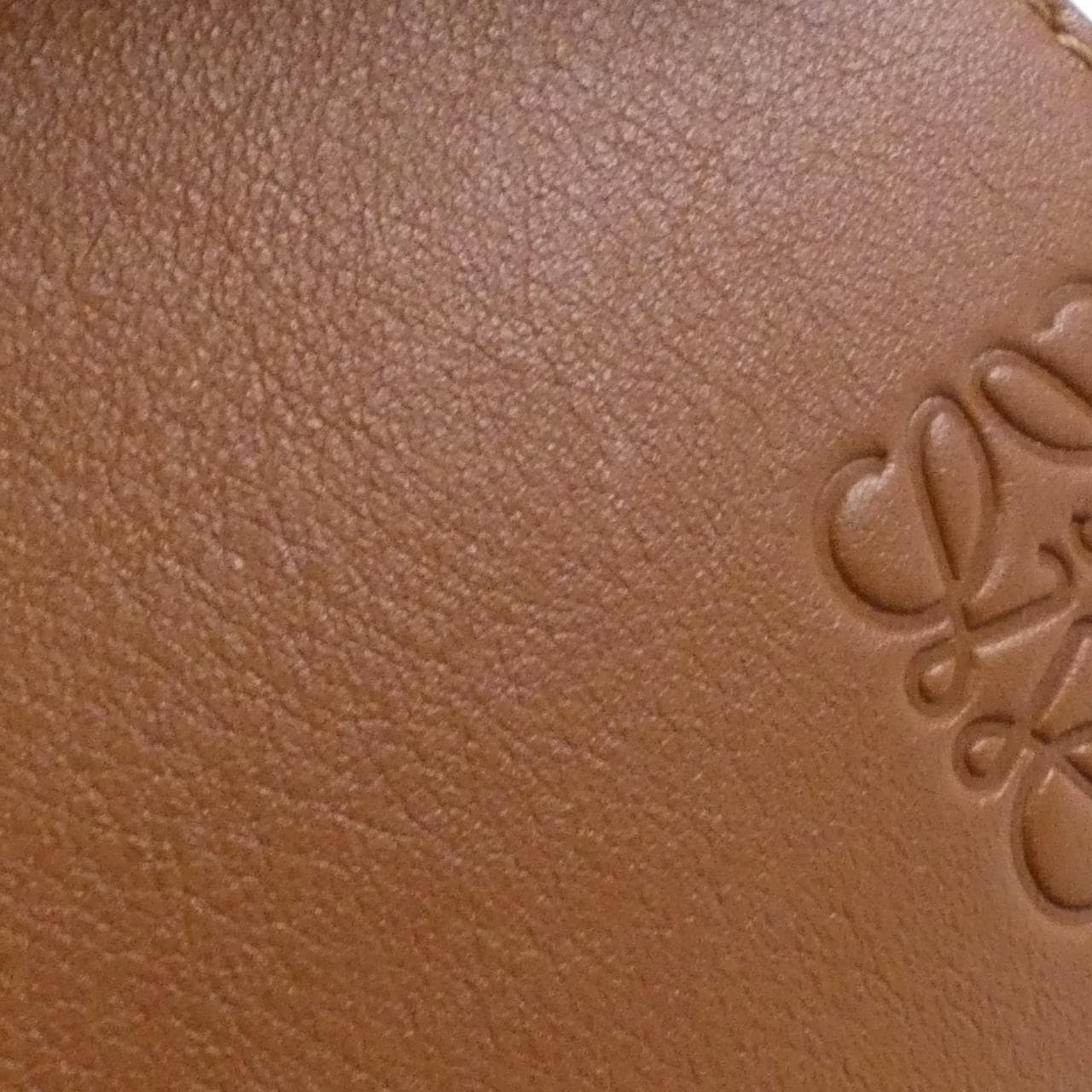 ロエベ パズル 写真5