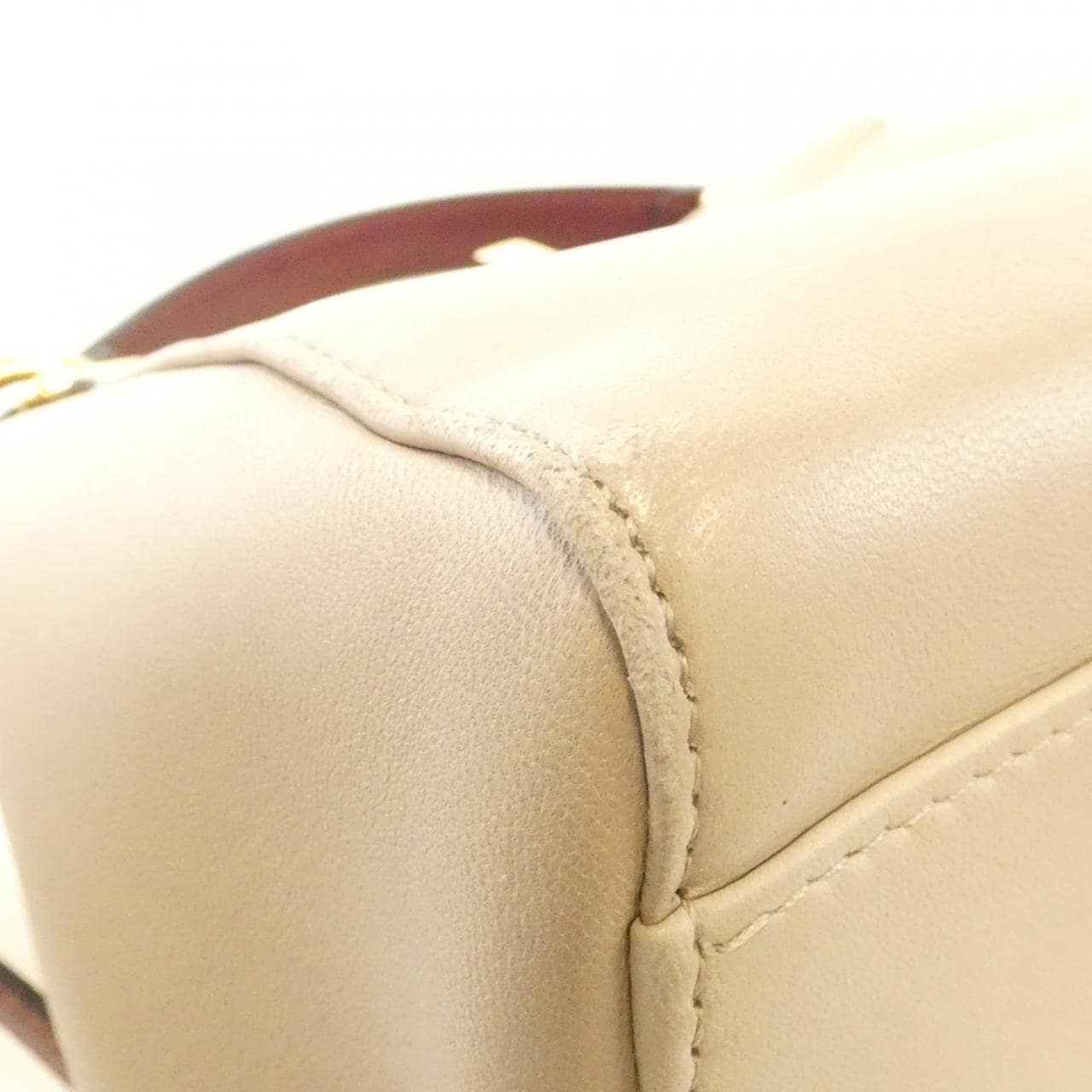 フェンディ ピーカブー 写真2