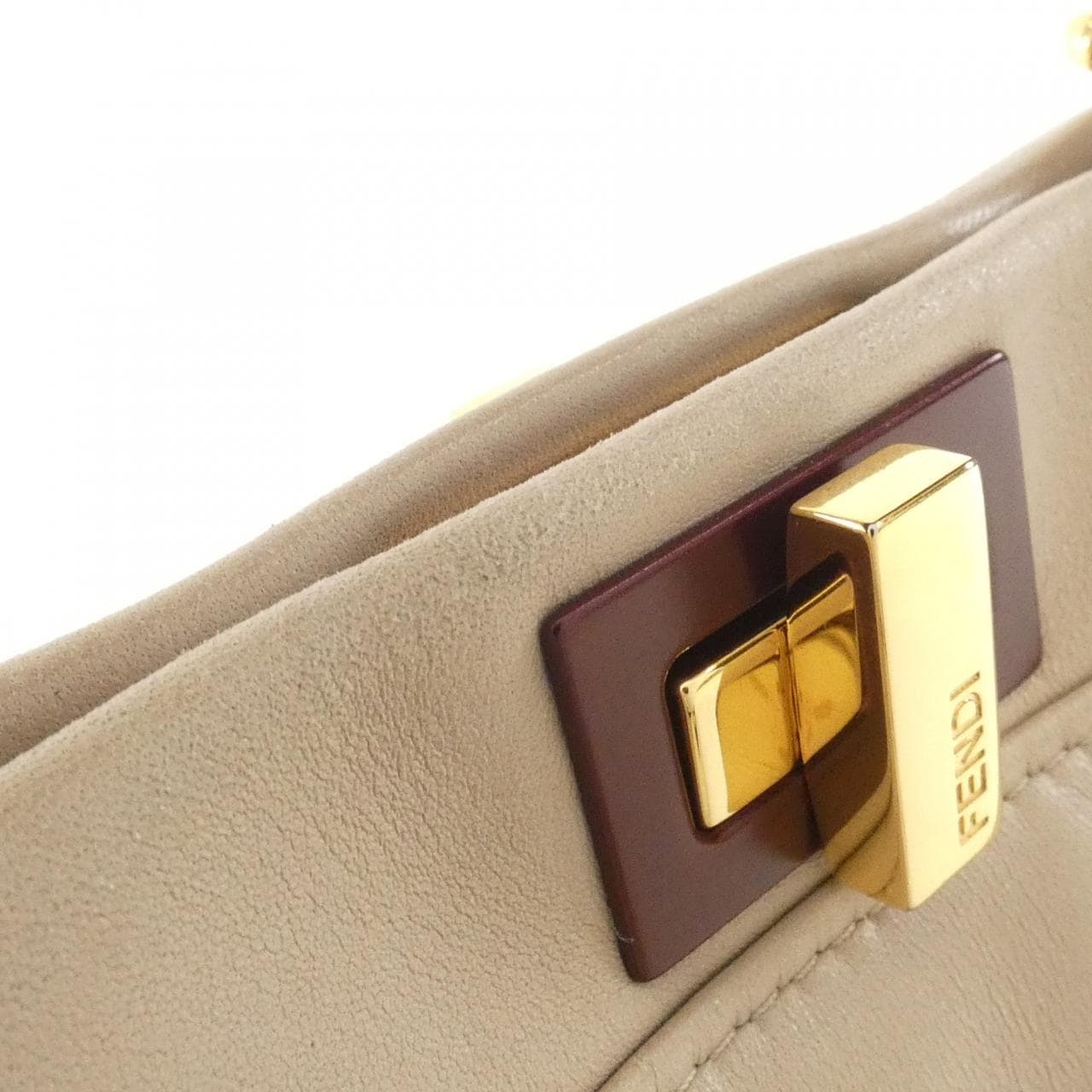 フェンディ ピーカブー 写真3