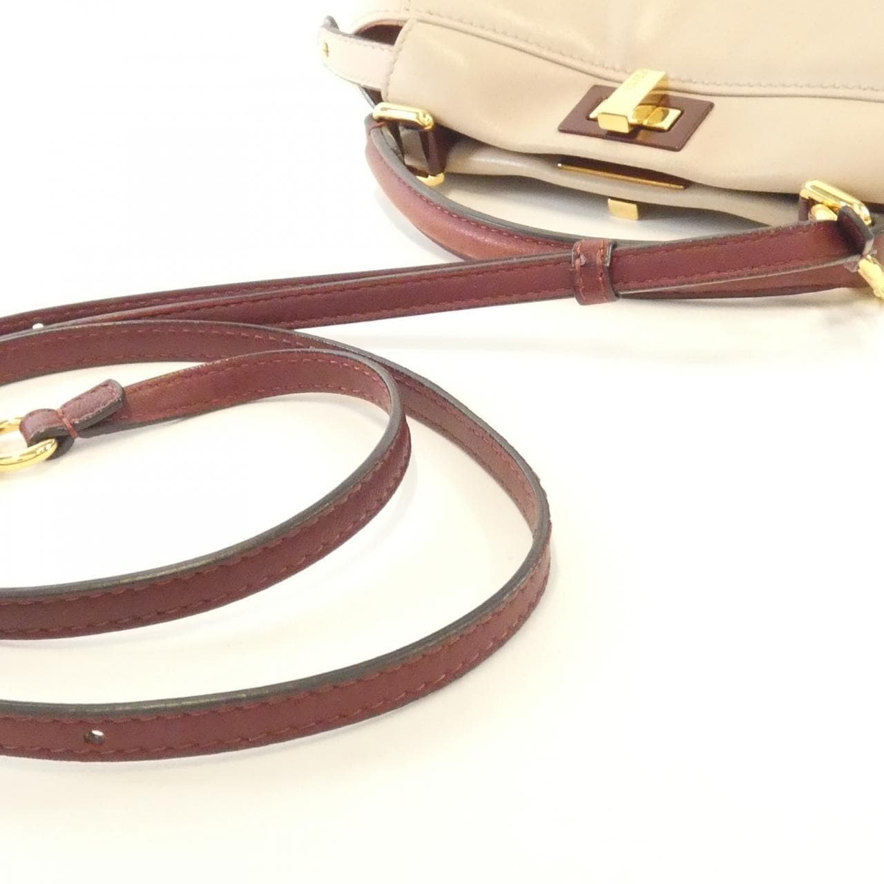 フェンディ ピーカブー 写真6