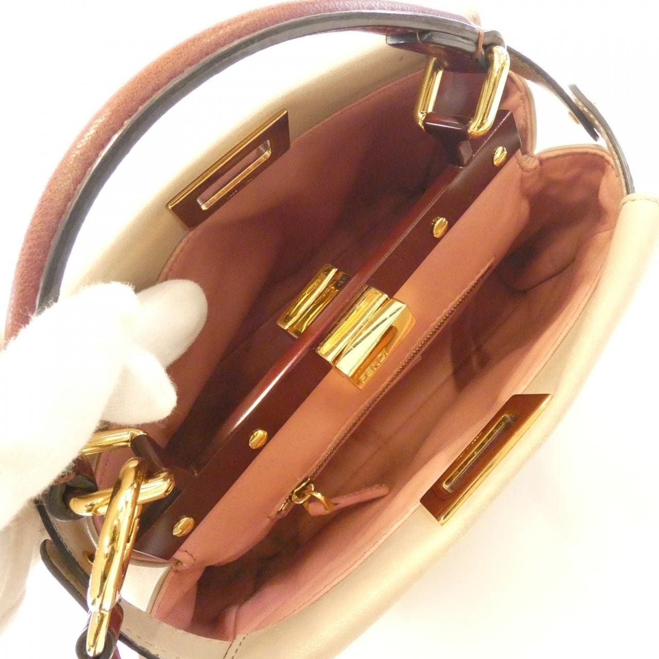 フェンディ ピーカブー 写真8