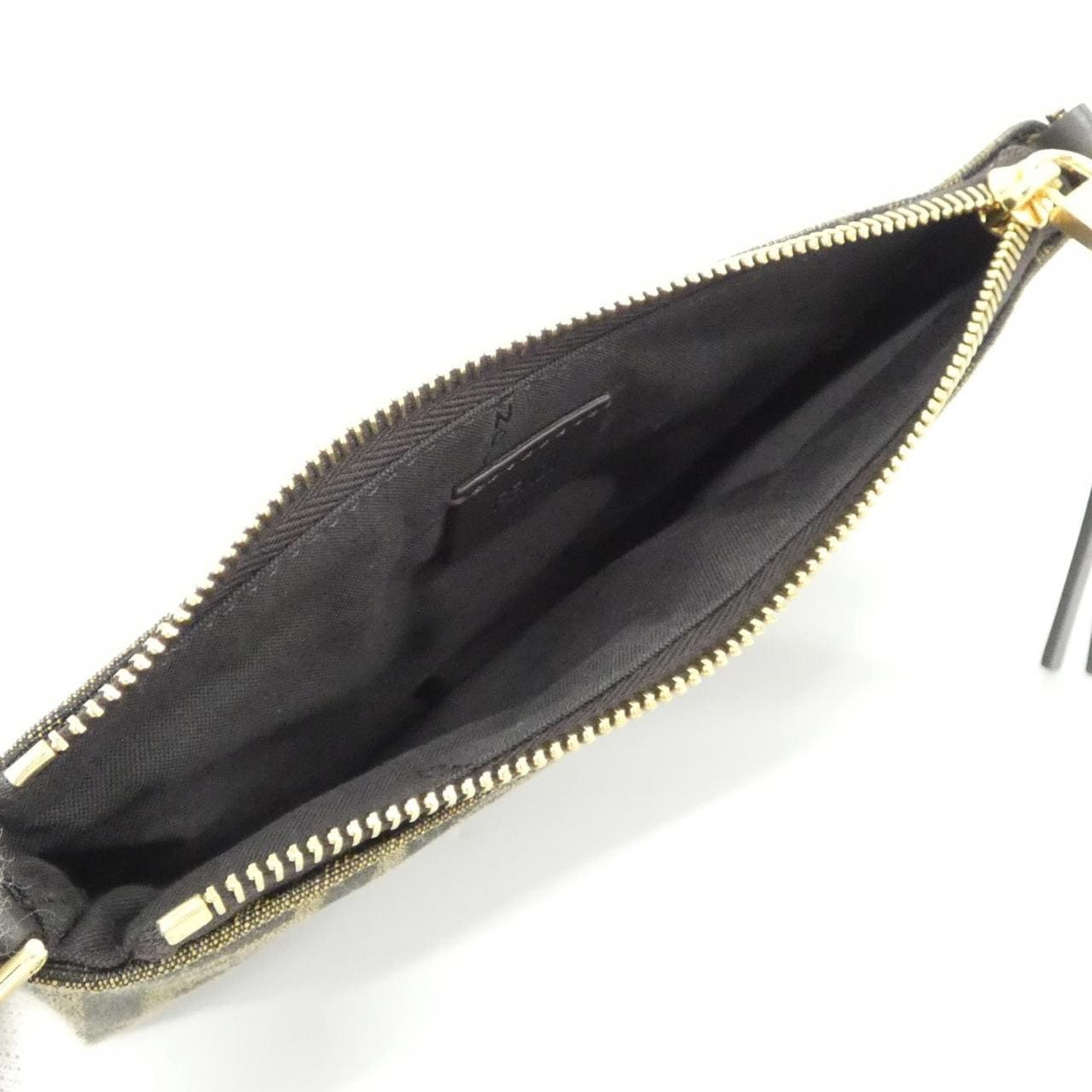 フェンディ バゲット 写真5