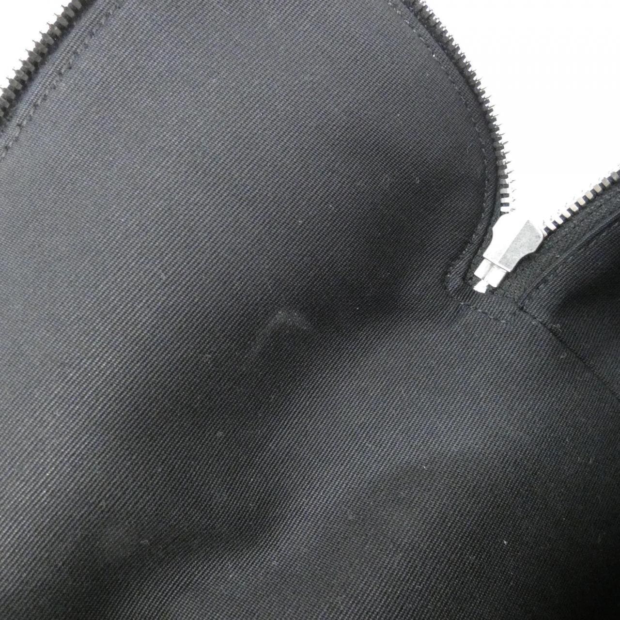 セリーヌ トリオンフ 写真6