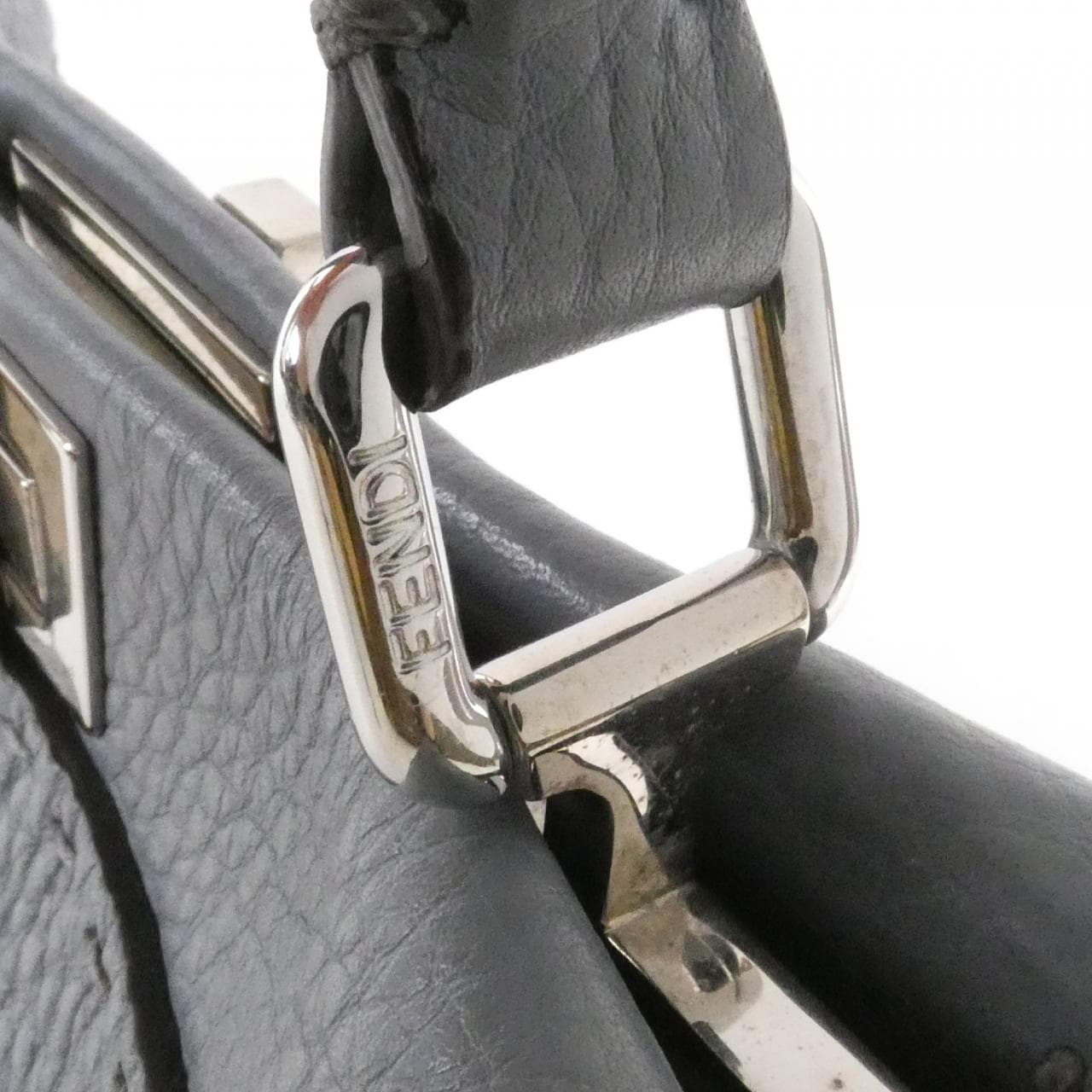 フェンディ ピーカブー 写真4